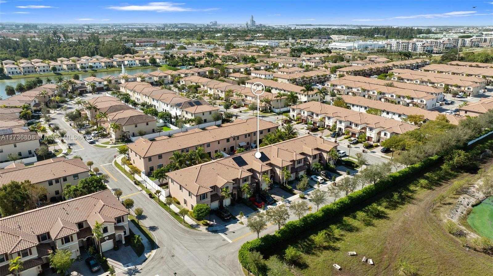 Small Image of 3436 WEST 90TH ST #3436, Hialeah Number 36