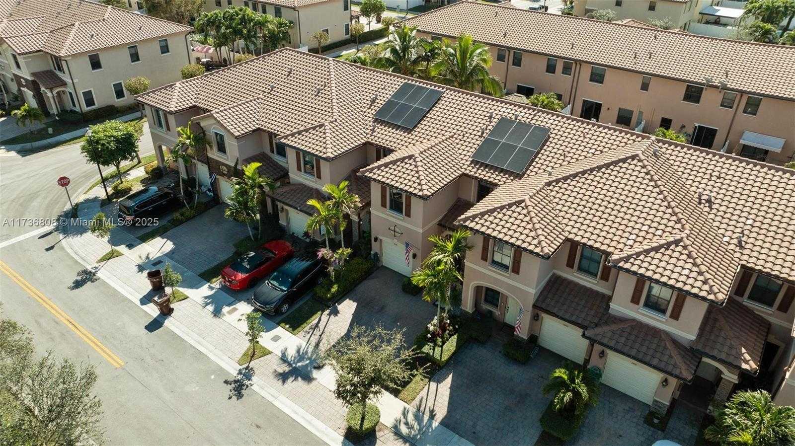 Small Image of 3436 WEST 90TH ST #3436, Hialeah Number 40