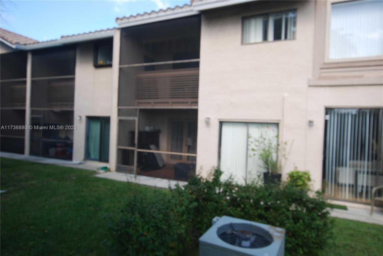 Small Image of Coral Springs Number 4