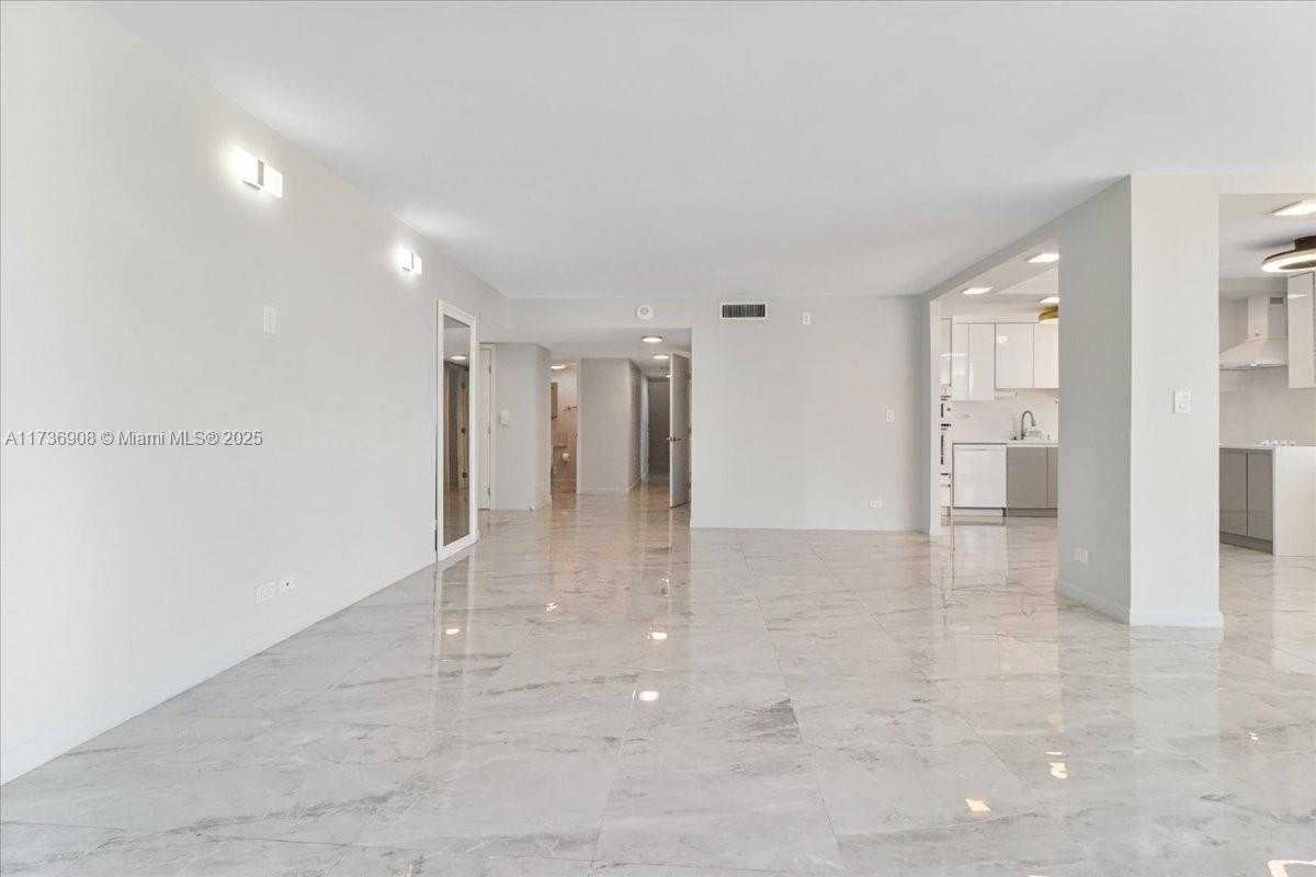 Small Image of 301 174TH ST #514, Sunny Isles Beach Number 25