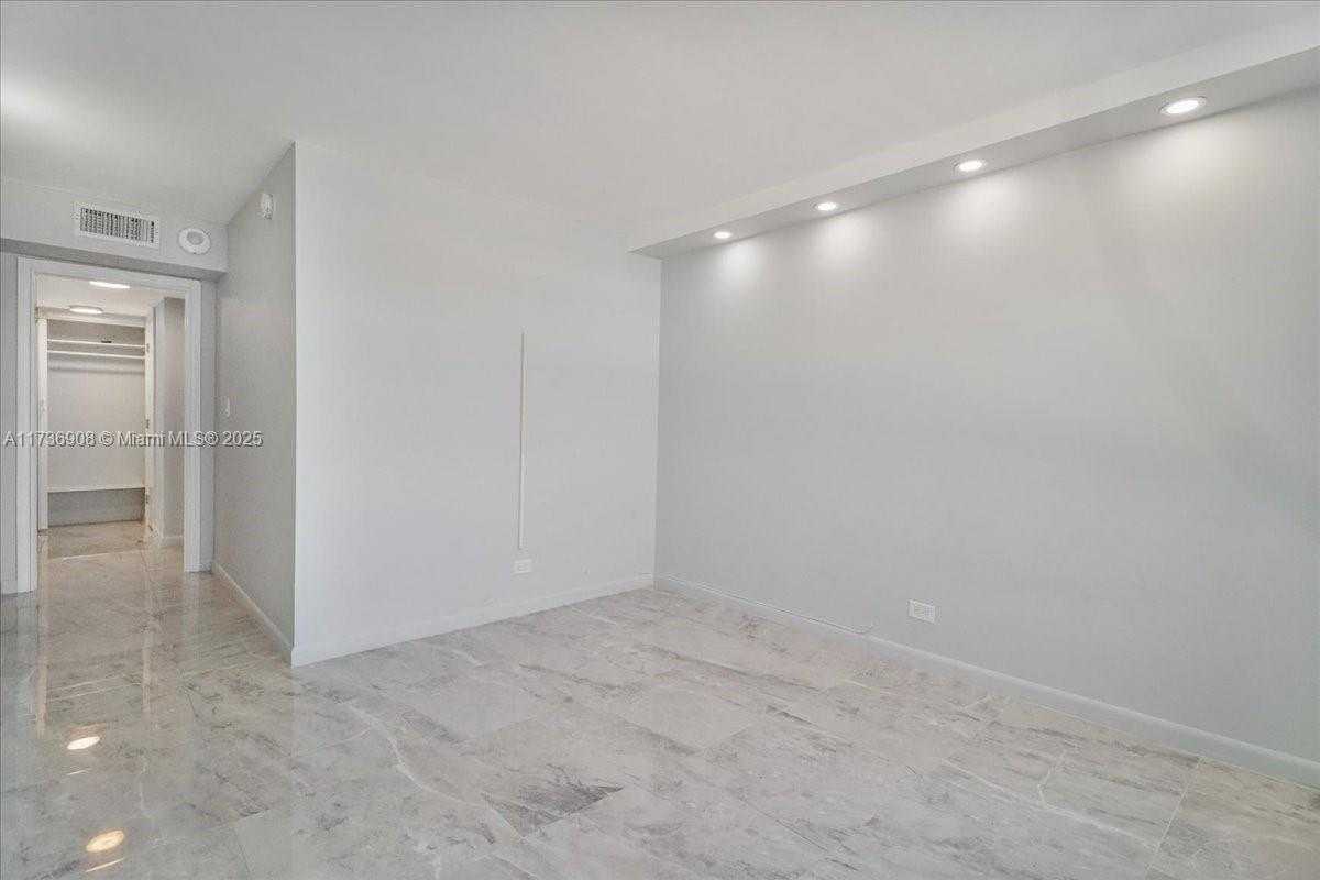 Small Image of 301 174TH ST #514, Sunny Isles Beach Number 32
