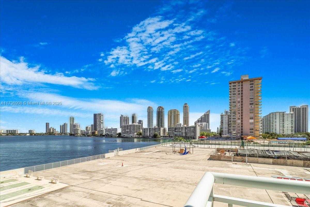 Small Image of 301 174TH ST #514, Sunny Isles Beach Number 33
