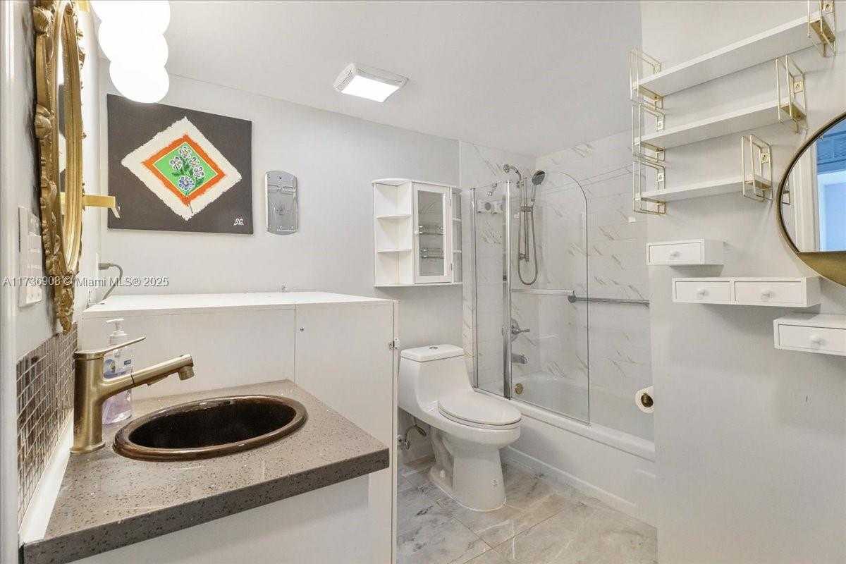 Small Image of 301 174TH ST #514, Sunny Isles Beach Number 46