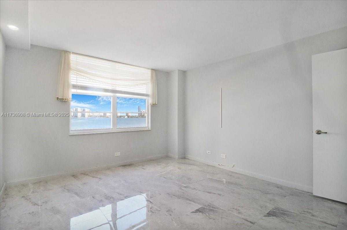 Small Image of 301 174TH ST #514, Sunny Isles Beach Number 52