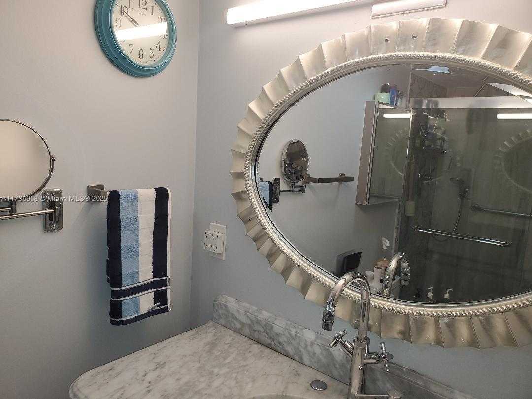 Small Image of 301 174TH ST #514, Sunny Isles Beach Number 9