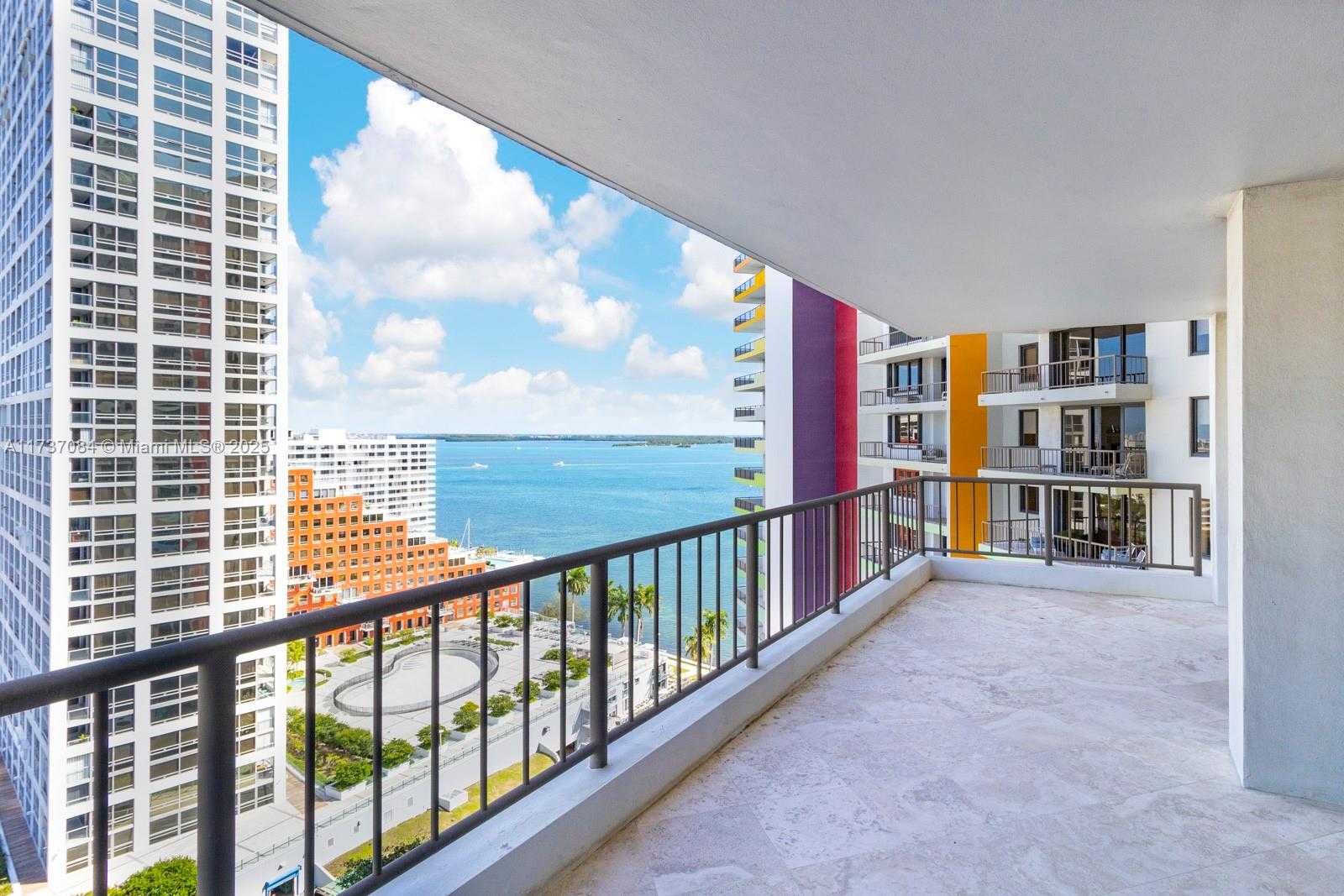 Small Image of 1581 BRICKELL AVE #1408, Miami Number 10