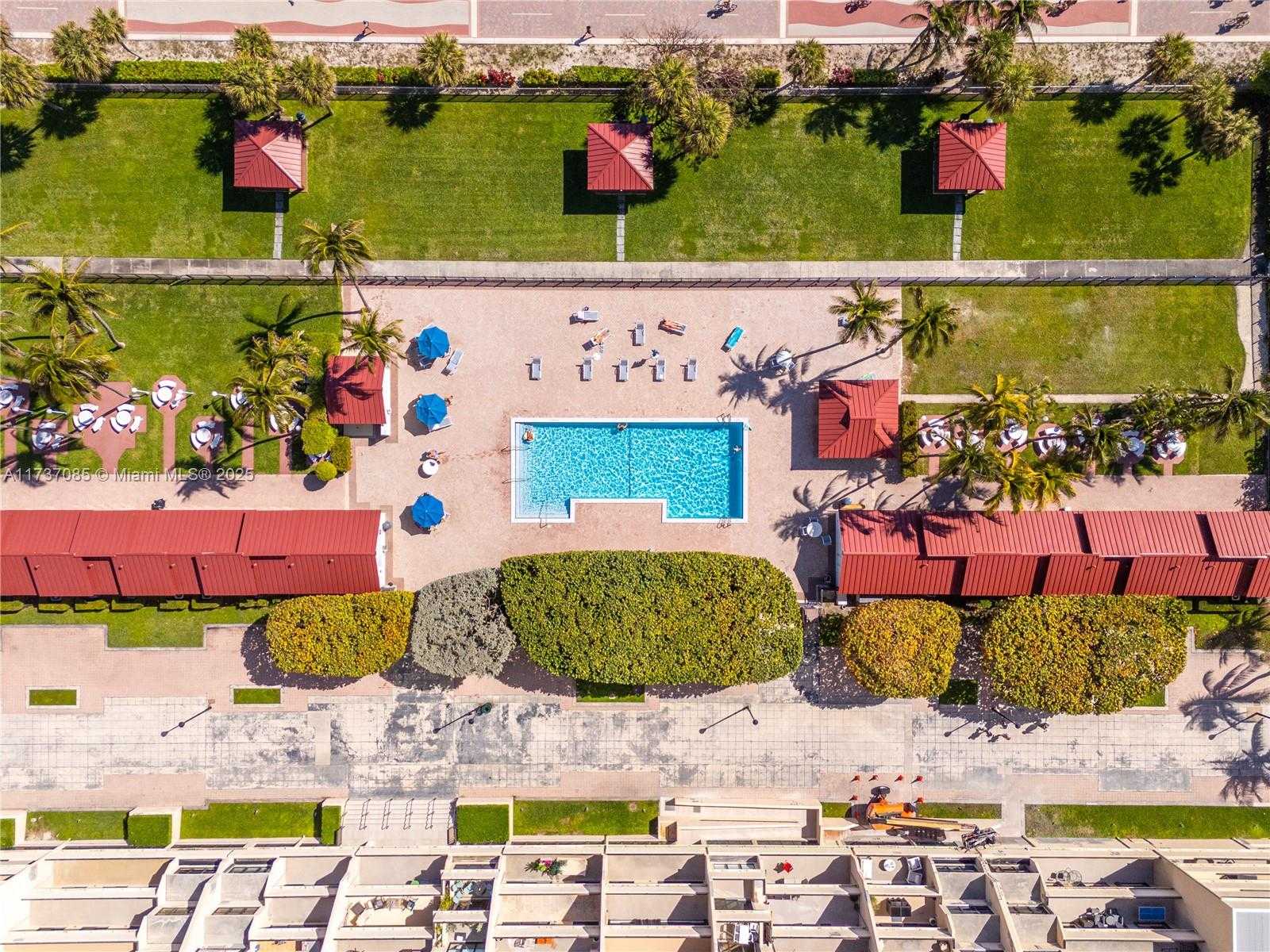 Small Image of 2555 COLLINS AVE #607, Miami Beach Number 46
