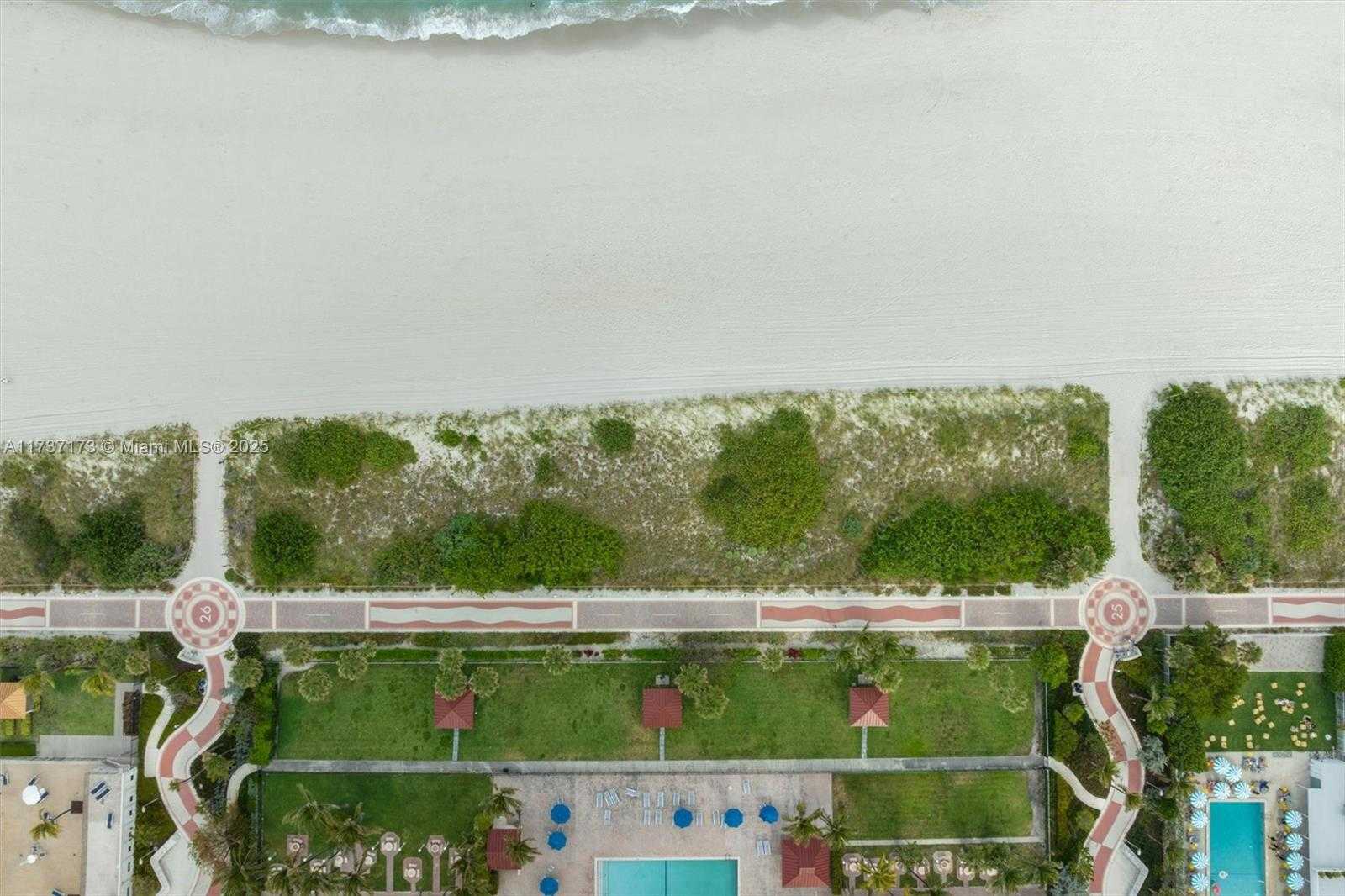 Small Image of 2555 COLLINS AVE #1106, Miami Beach Number 36