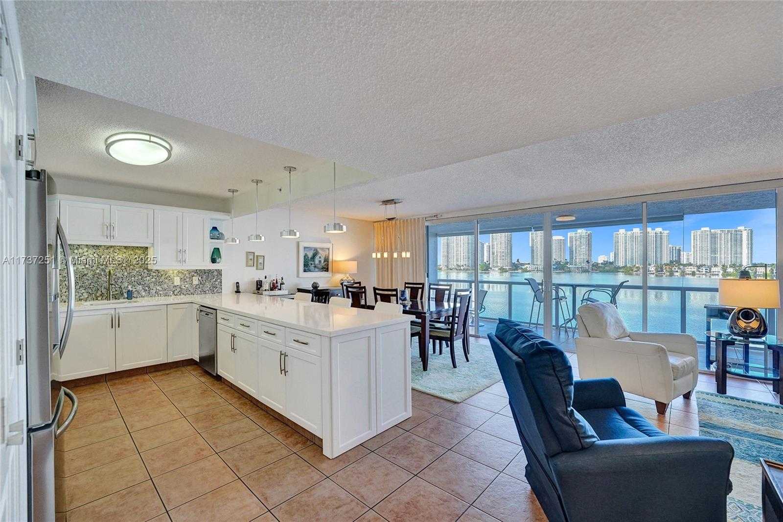Small Image of 17700 NORTH BAY RD #608, Sunny Isles Beach Number 2