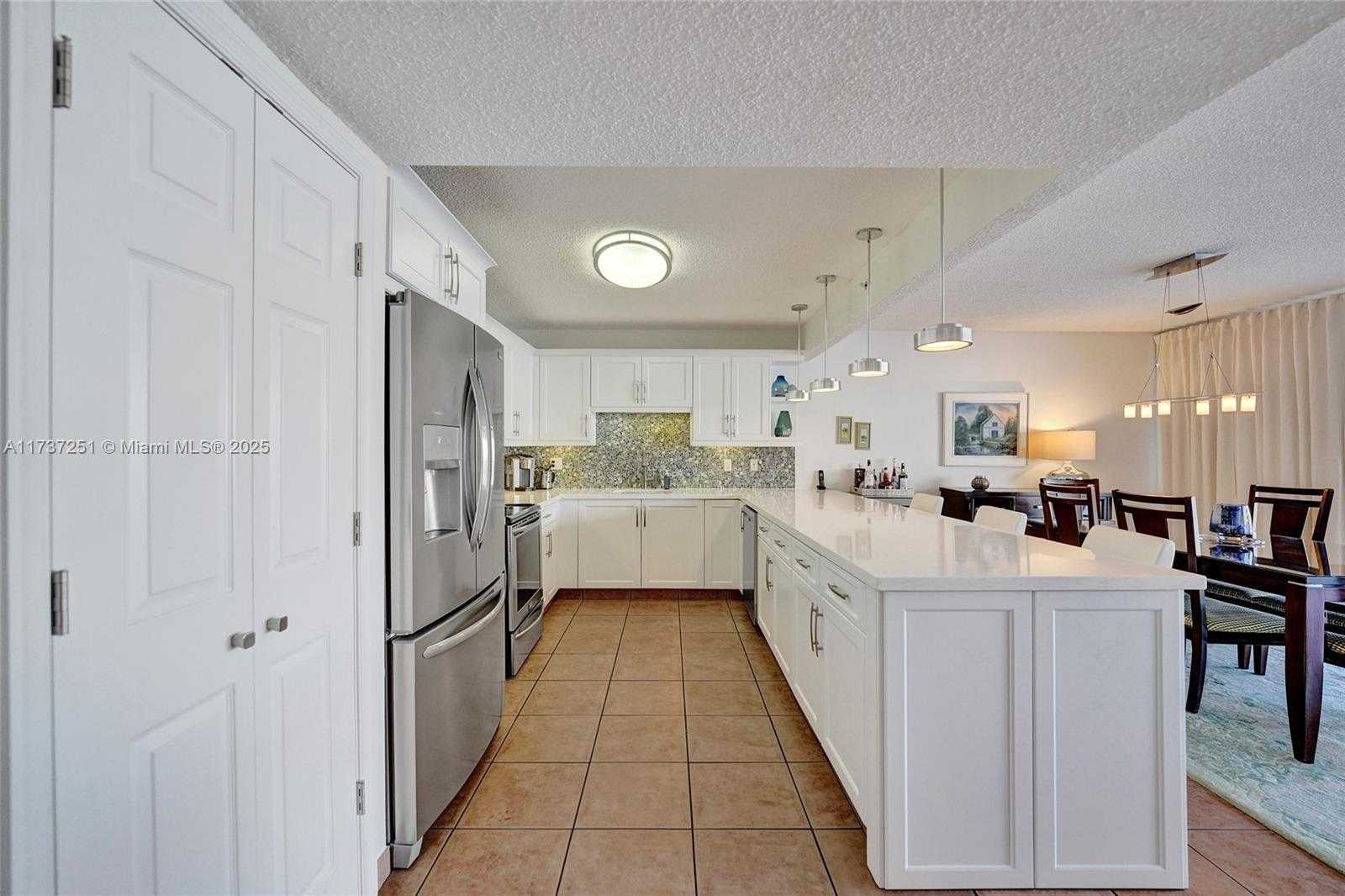 Small Image of 17700 NORTH BAY RD #608, Sunny Isles Beach Number 20