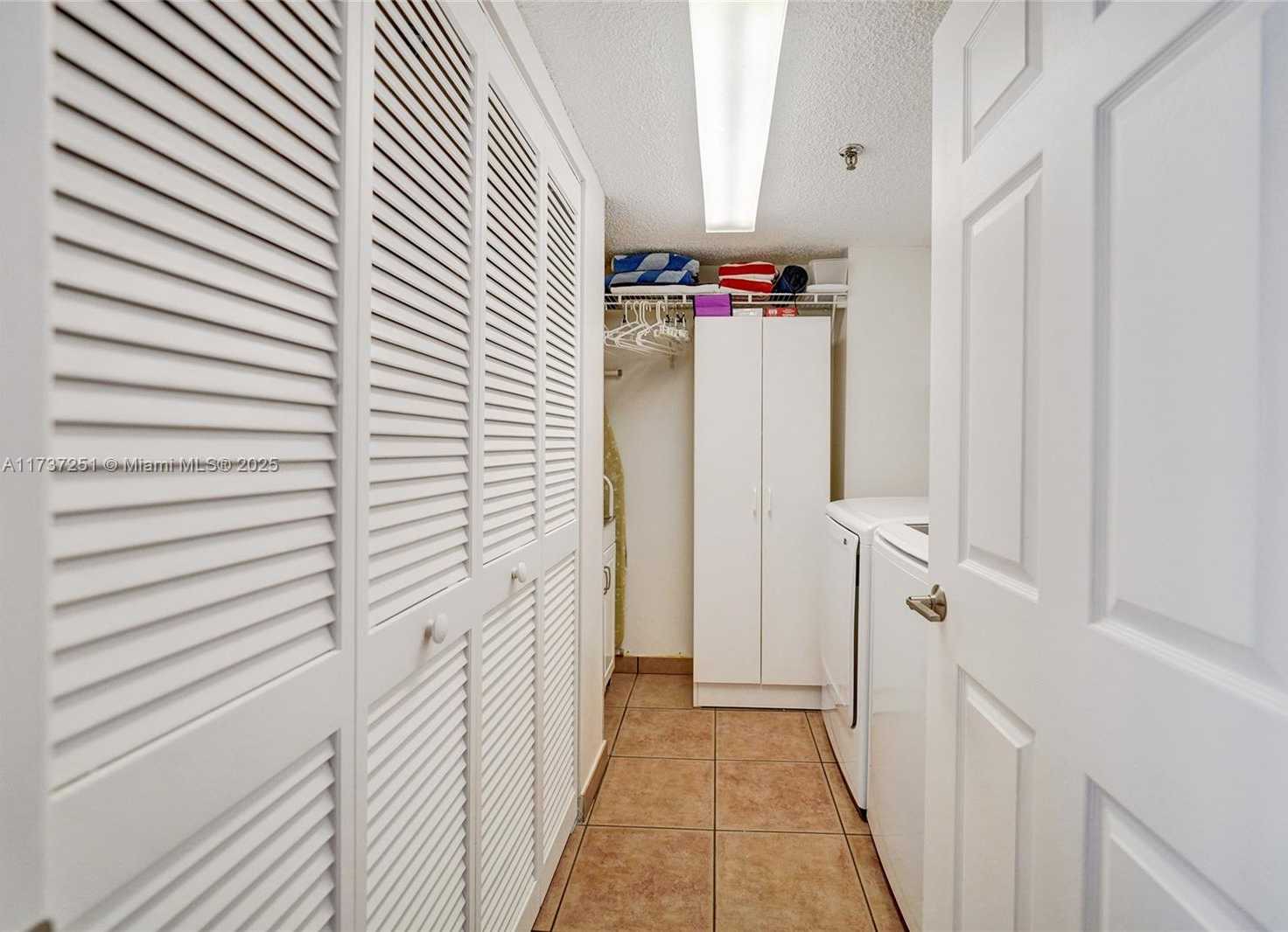 Small Image of 17700 NORTH BAY RD #608, Sunny Isles Beach Number 23