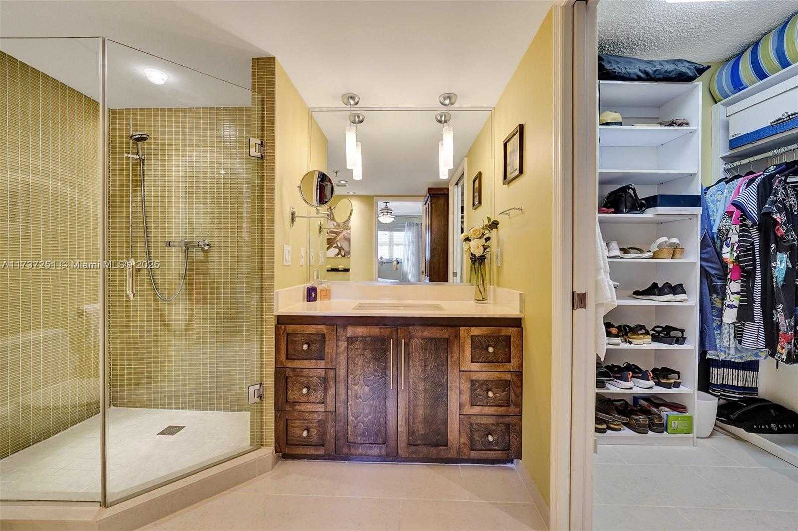 Small Image of 17700 NORTH BAY RD #608, Sunny Isles Beach Number 34
