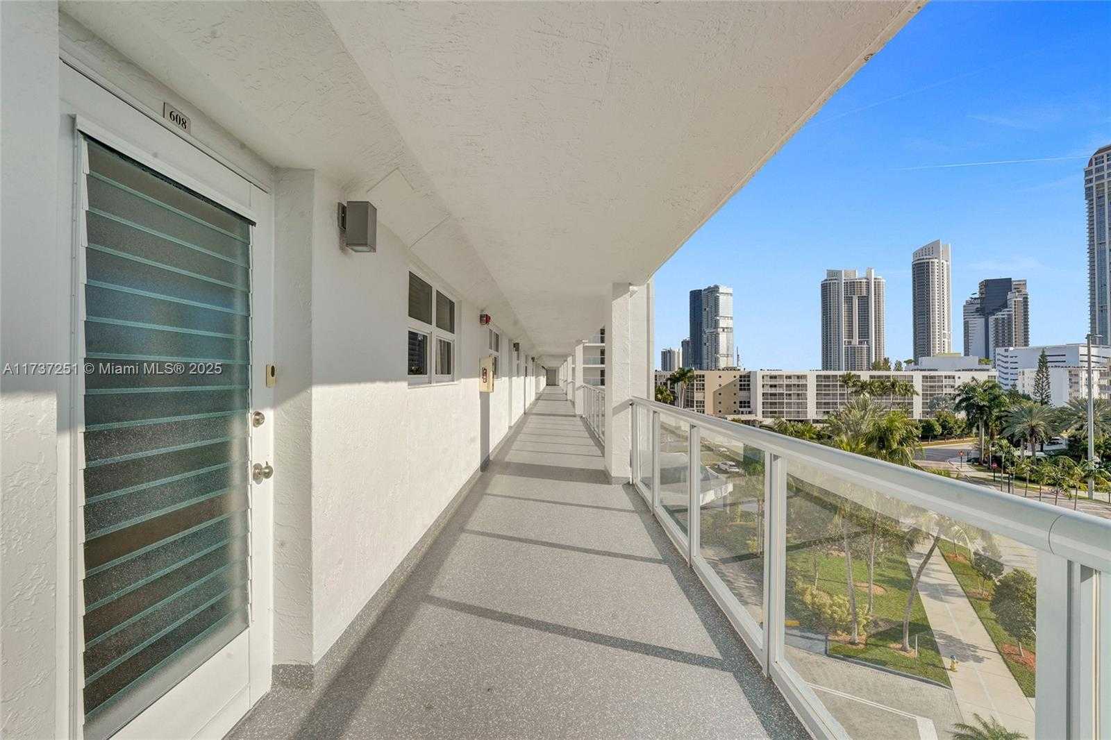 Small Image of 17700 NORTH BAY RD #608, Sunny Isles Beach Number 69