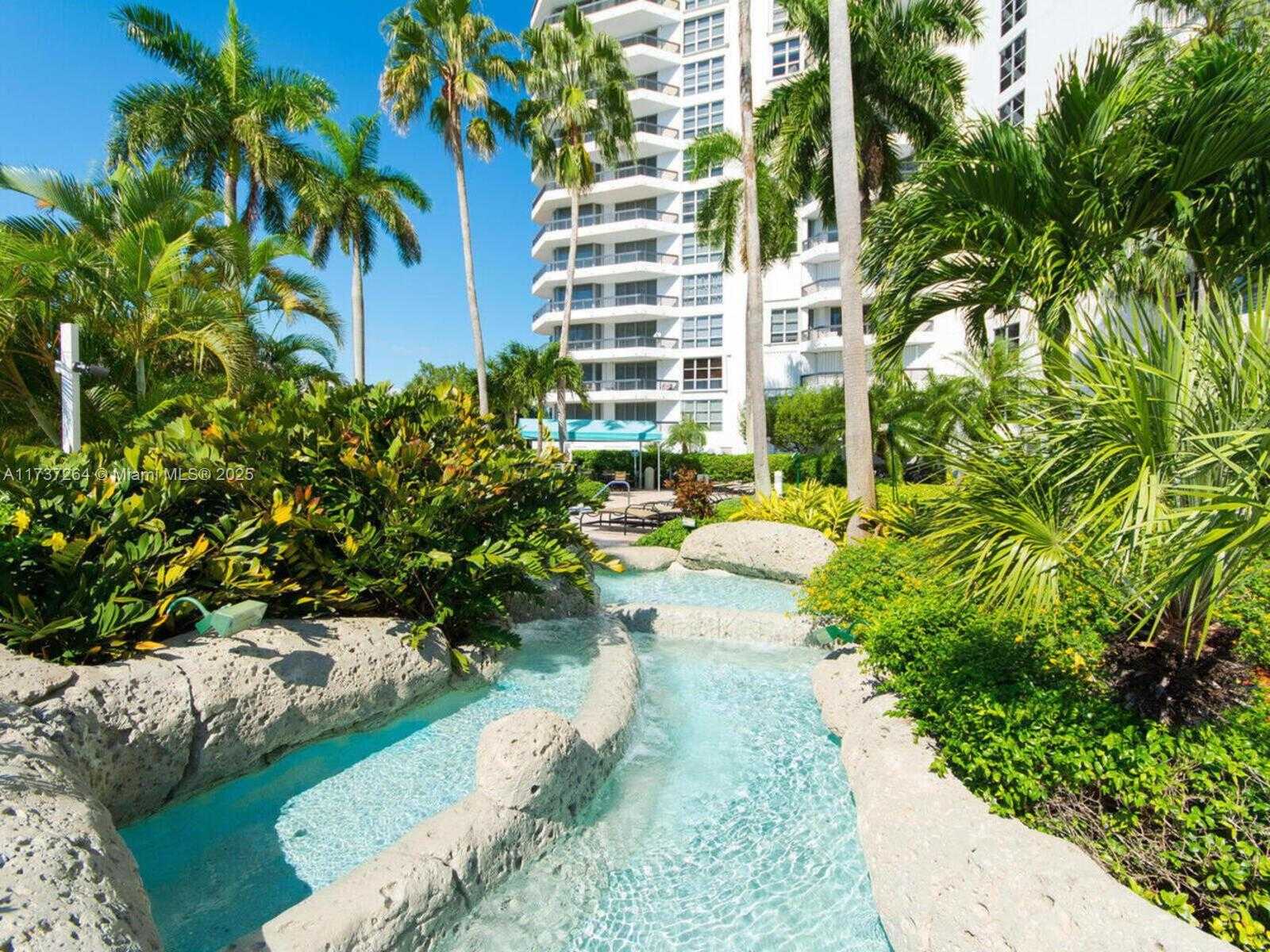 Small Image of 3530 MYSTIC POINTE DR #1913, Aventura Number 30
