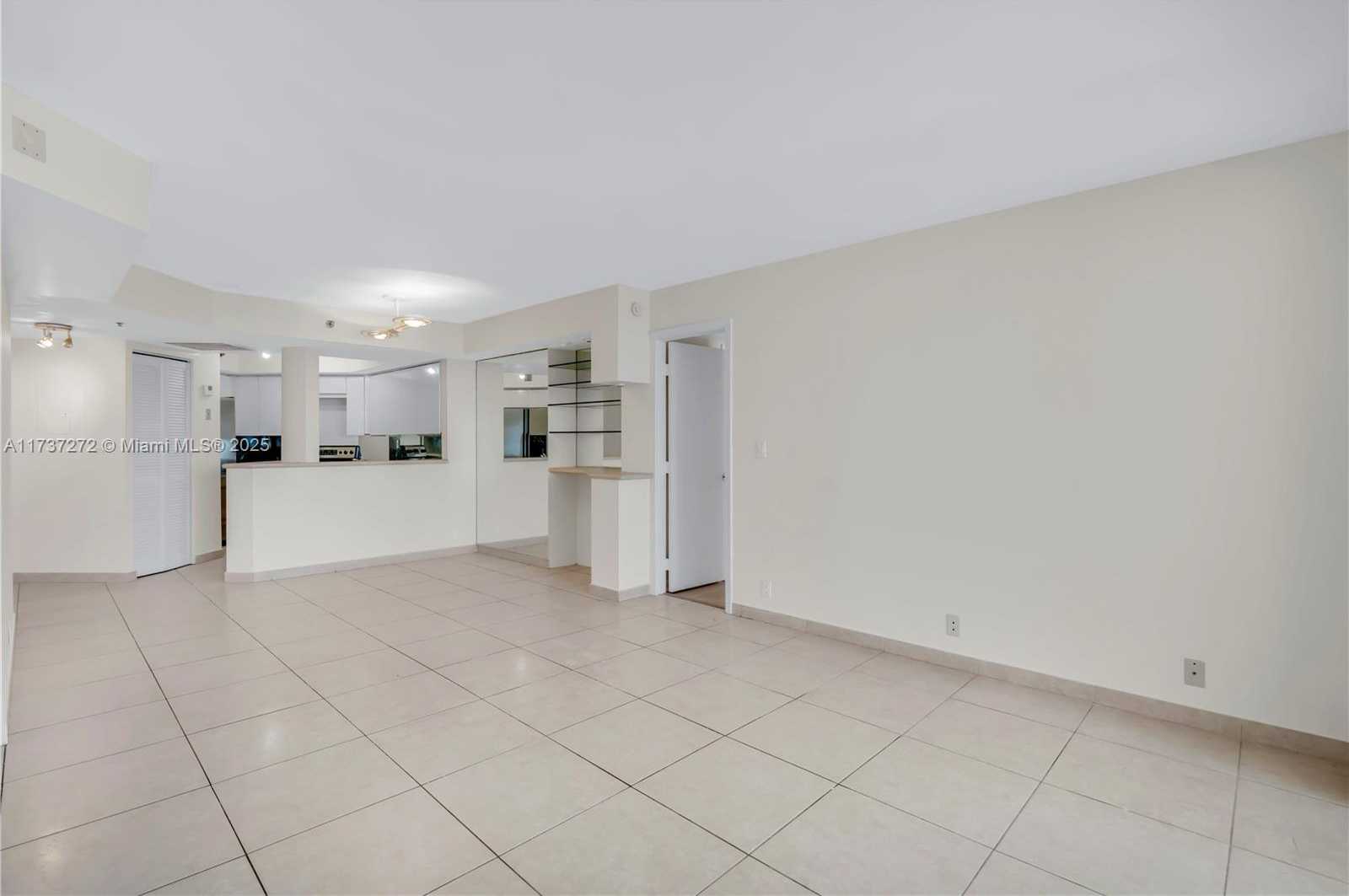Small Image of 6767 COLLINS AVE #1907, Miami Beach Number 11