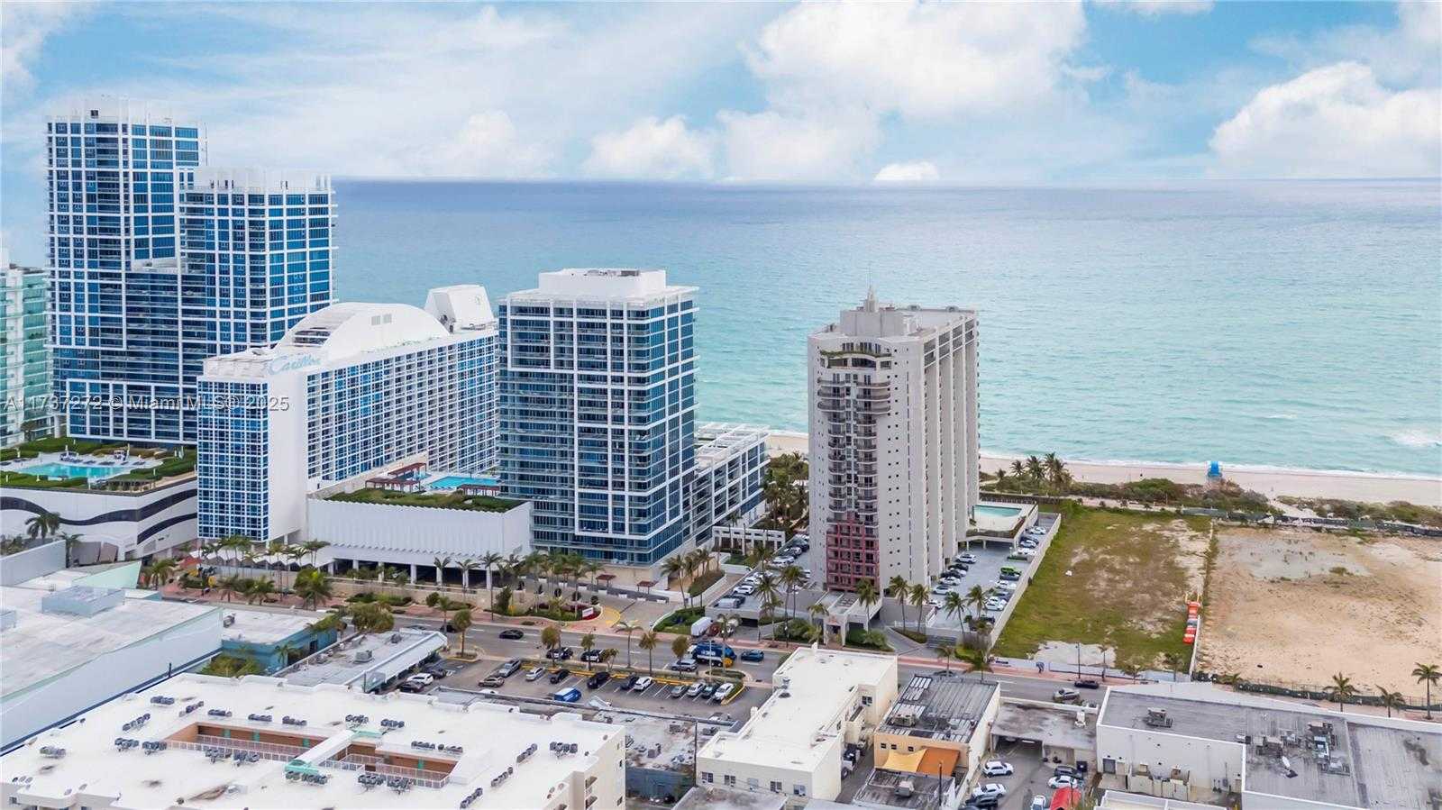 Small Image of 6767 COLLINS AVE #1907, Miami Beach Number 37