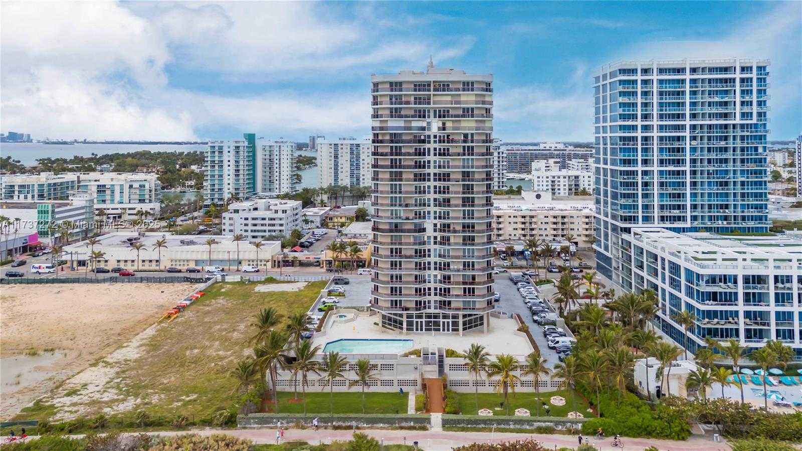 Small Image of 6767 COLLINS AVE #1907, Miami Beach Number 42