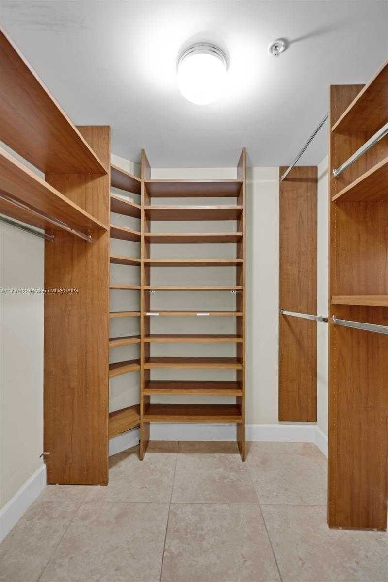 Small Image of 55 MERRICK WAY #624, Coral Gables Number 16