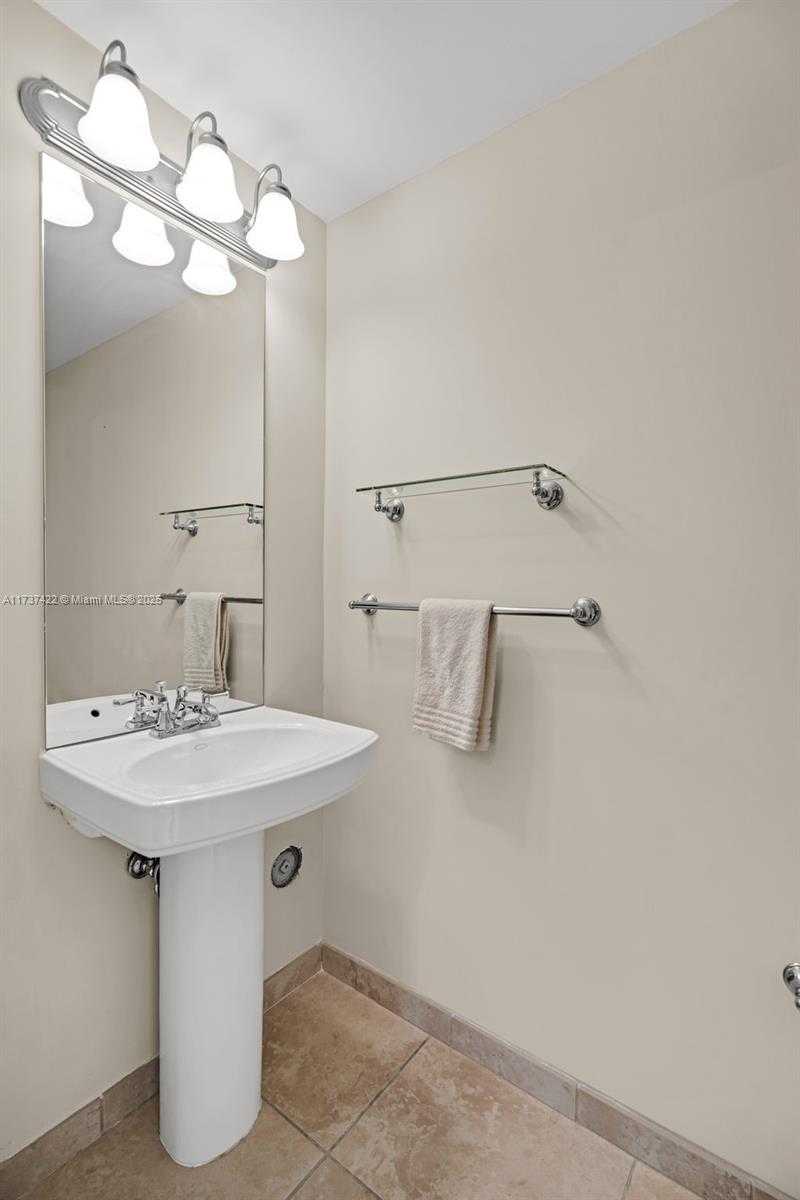 Small Image of 55 MERRICK WAY #624, Coral Gables Number 18