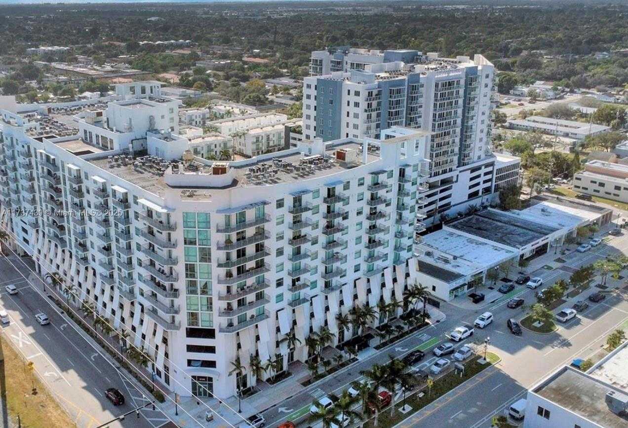 Small Image of 140 Dixie Hwy, Hollywood, FL 33020, USA Number 23