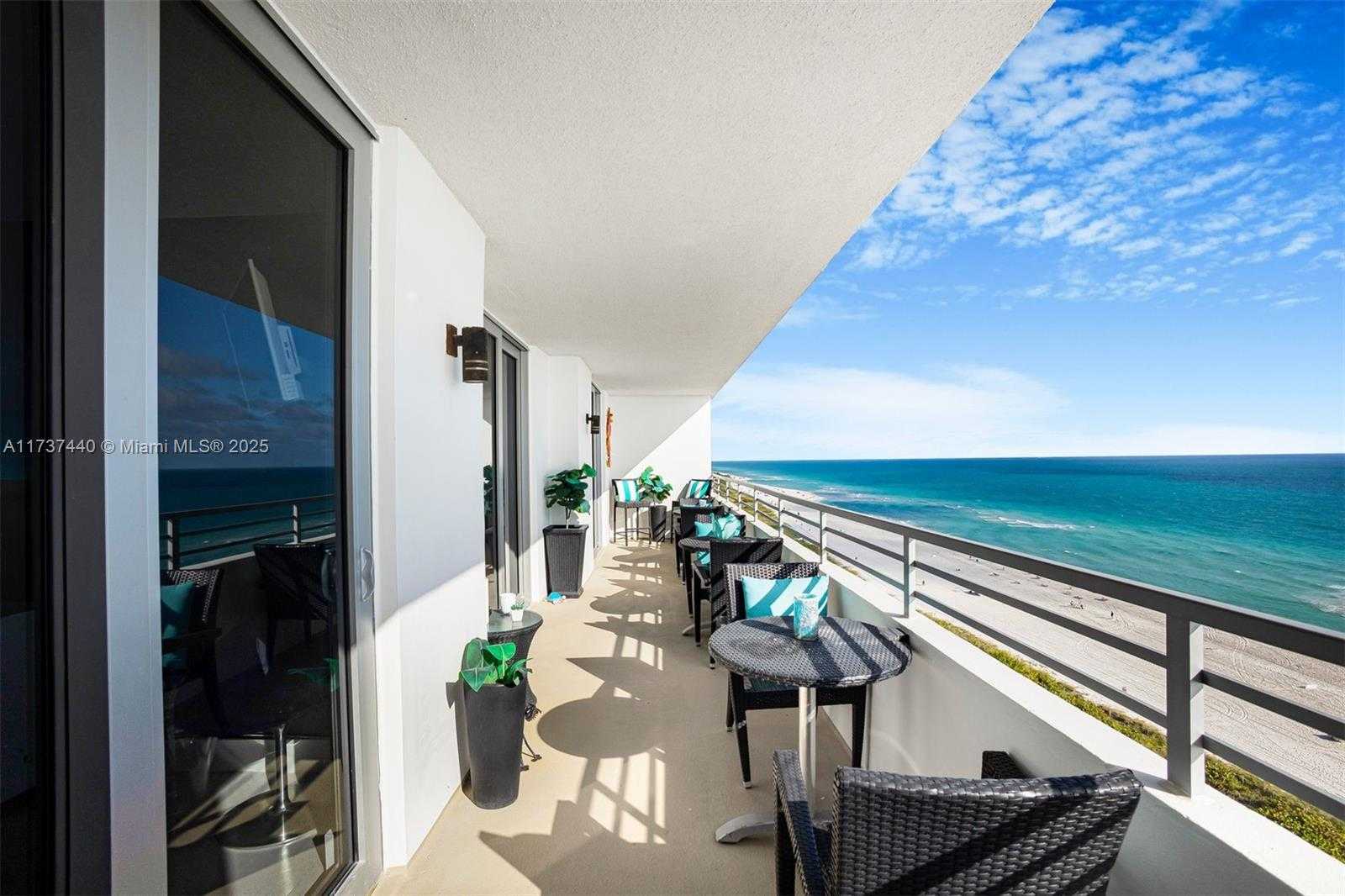 Small Image of 5555 COLLINS AVE #16L, Miami Beach Number 39