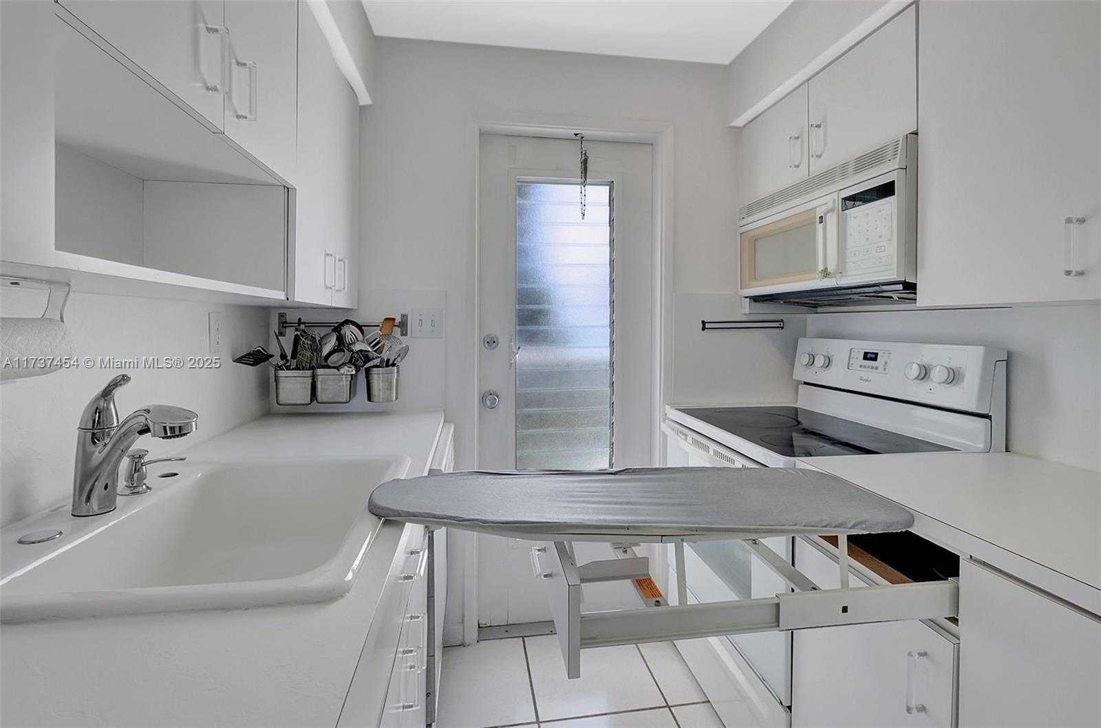 Small Image of 1155 103RD ST #9B, Bay Harbor Islands Number 11