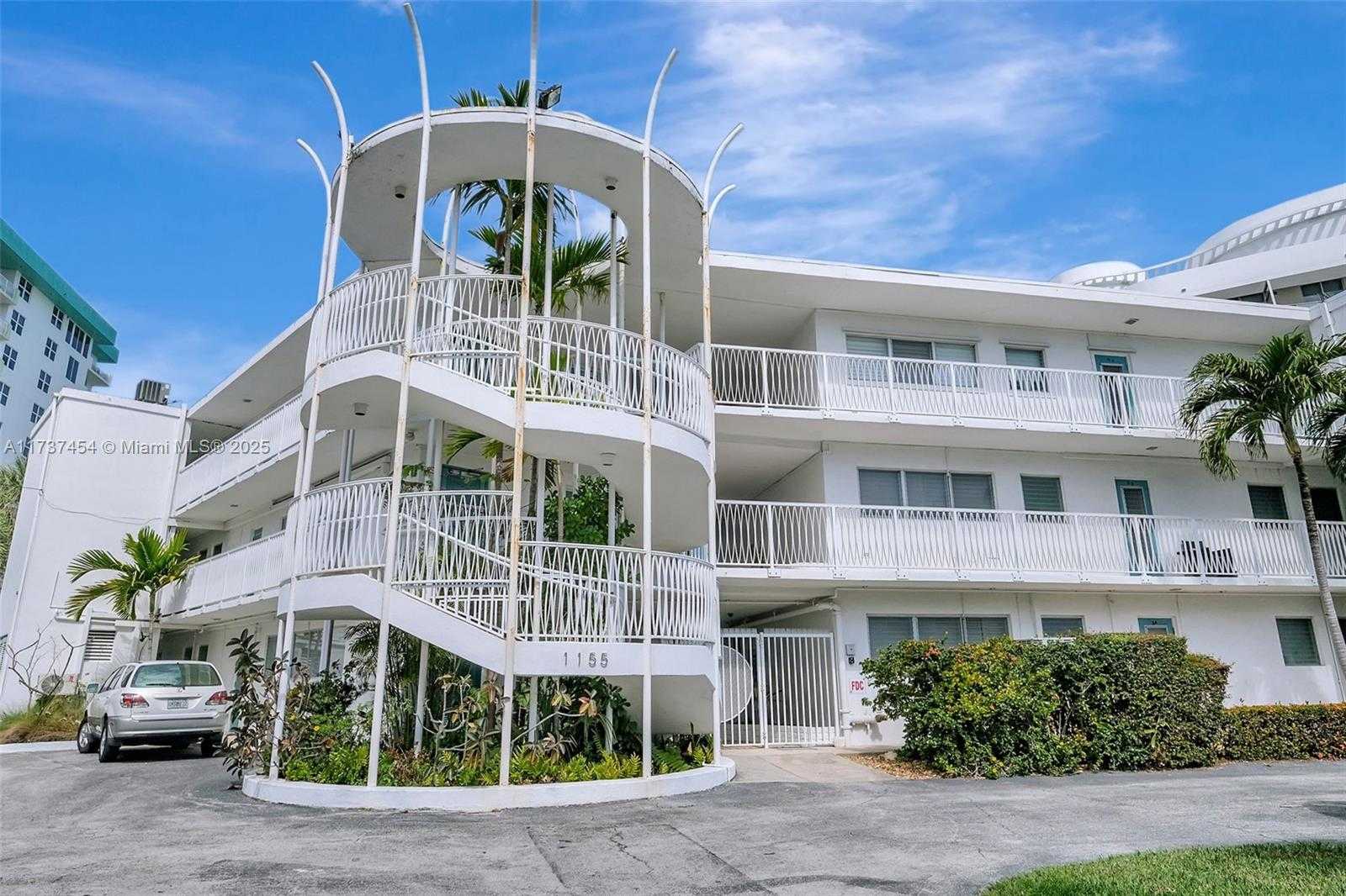 Small Image of 1155 103RD ST #9B, Bay Harbor Islands Number 3