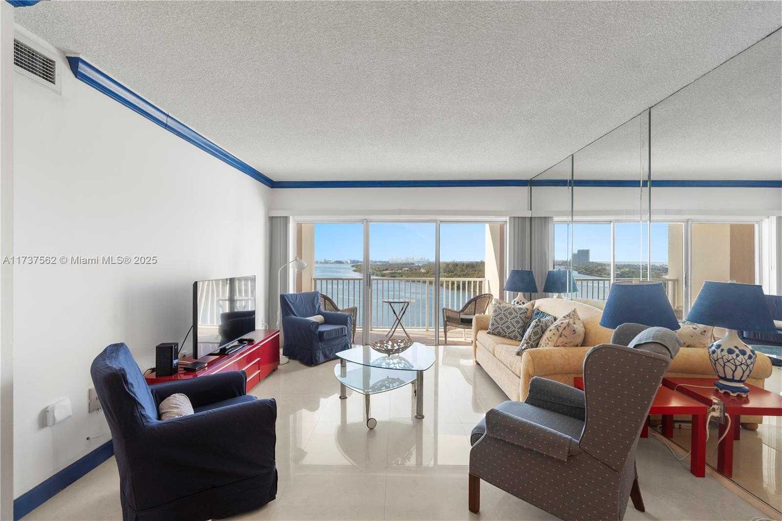 Small Image of 300 BAYVIEW DR #1112, Sunny Isles Beach Number 15