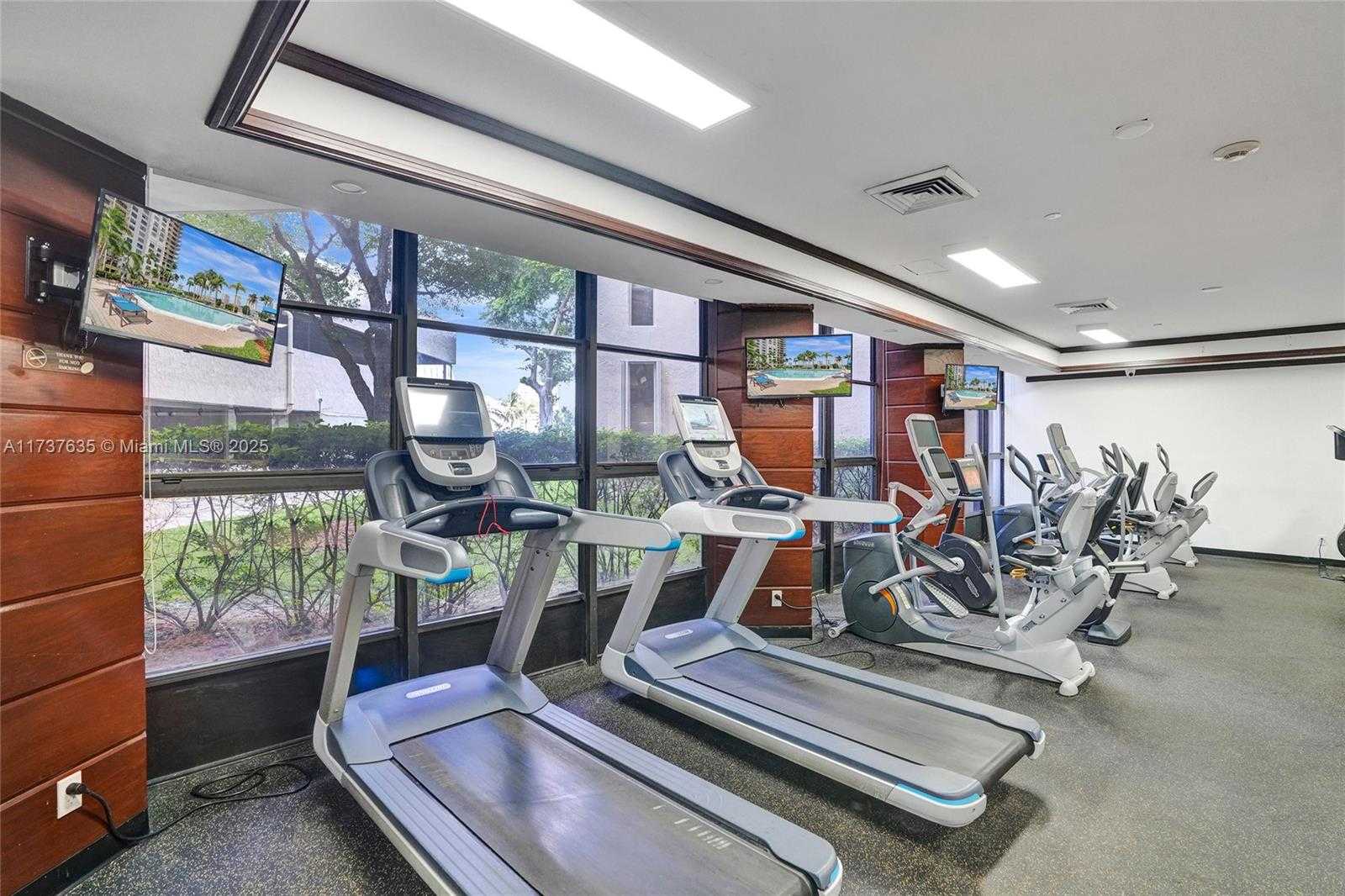 Small Image of 18181 NORTH EAST 31ST CT #705, Aventura Number 13