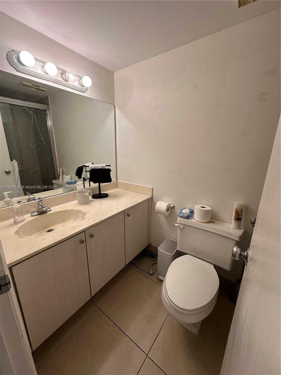 Small Image of 18181 NORTH EAST 31ST CT #705, Aventura Number 7
