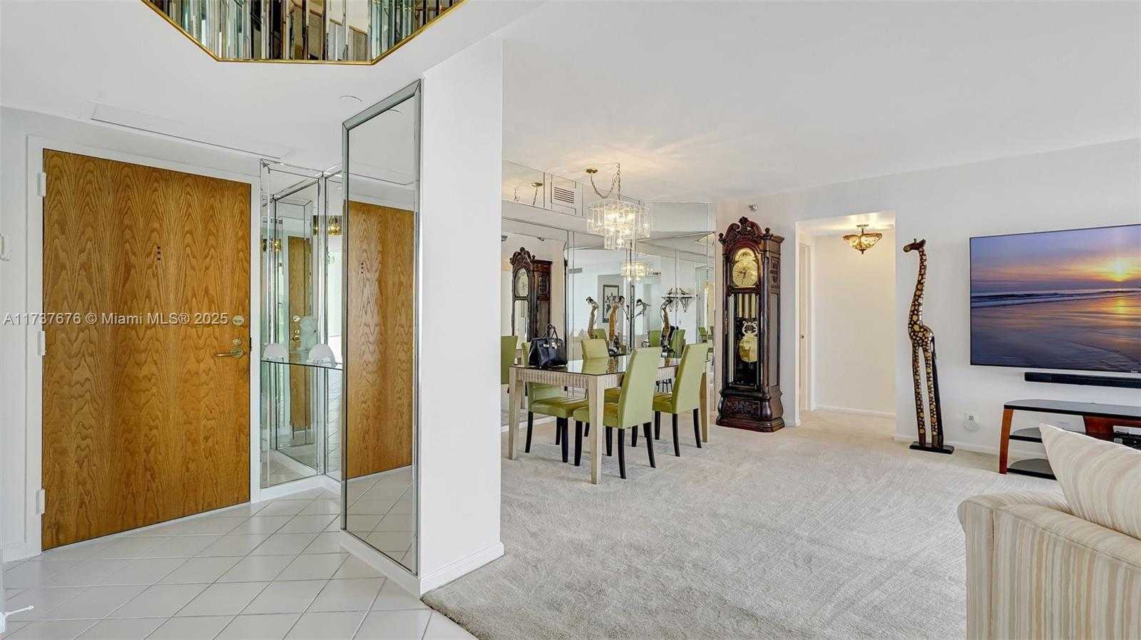 Small Image of 3610 YACHT CLUB DR #1112, Aventura Number 17