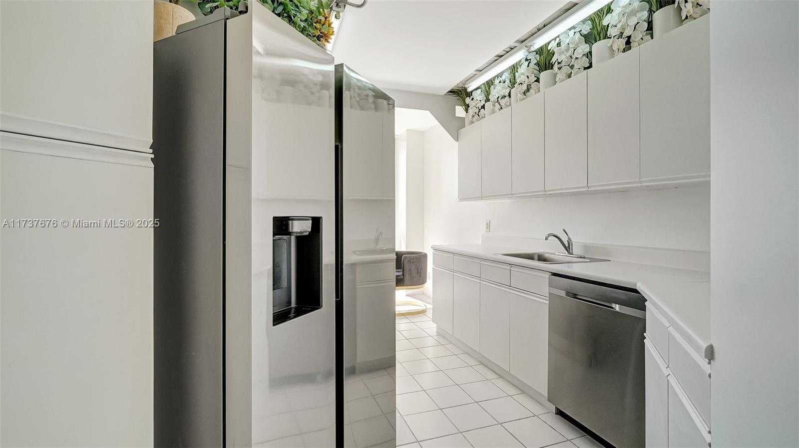 Small Image of 3610 YACHT CLUB DR #1112, Aventura Number 20