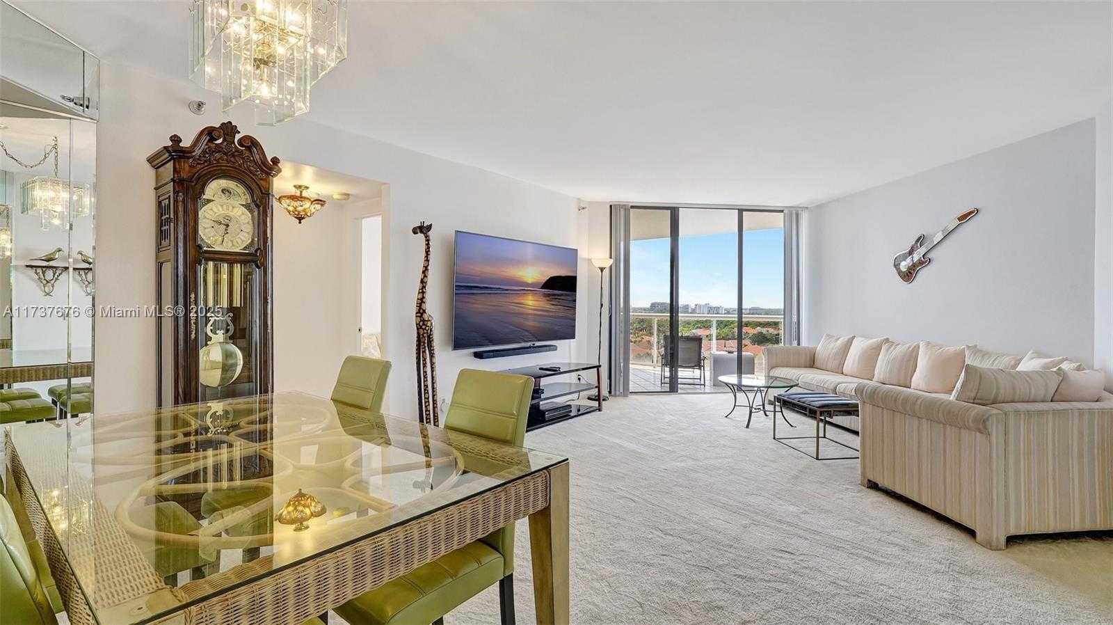 Small Image of 3610 YACHT CLUB DR #1112, Aventura Number 4