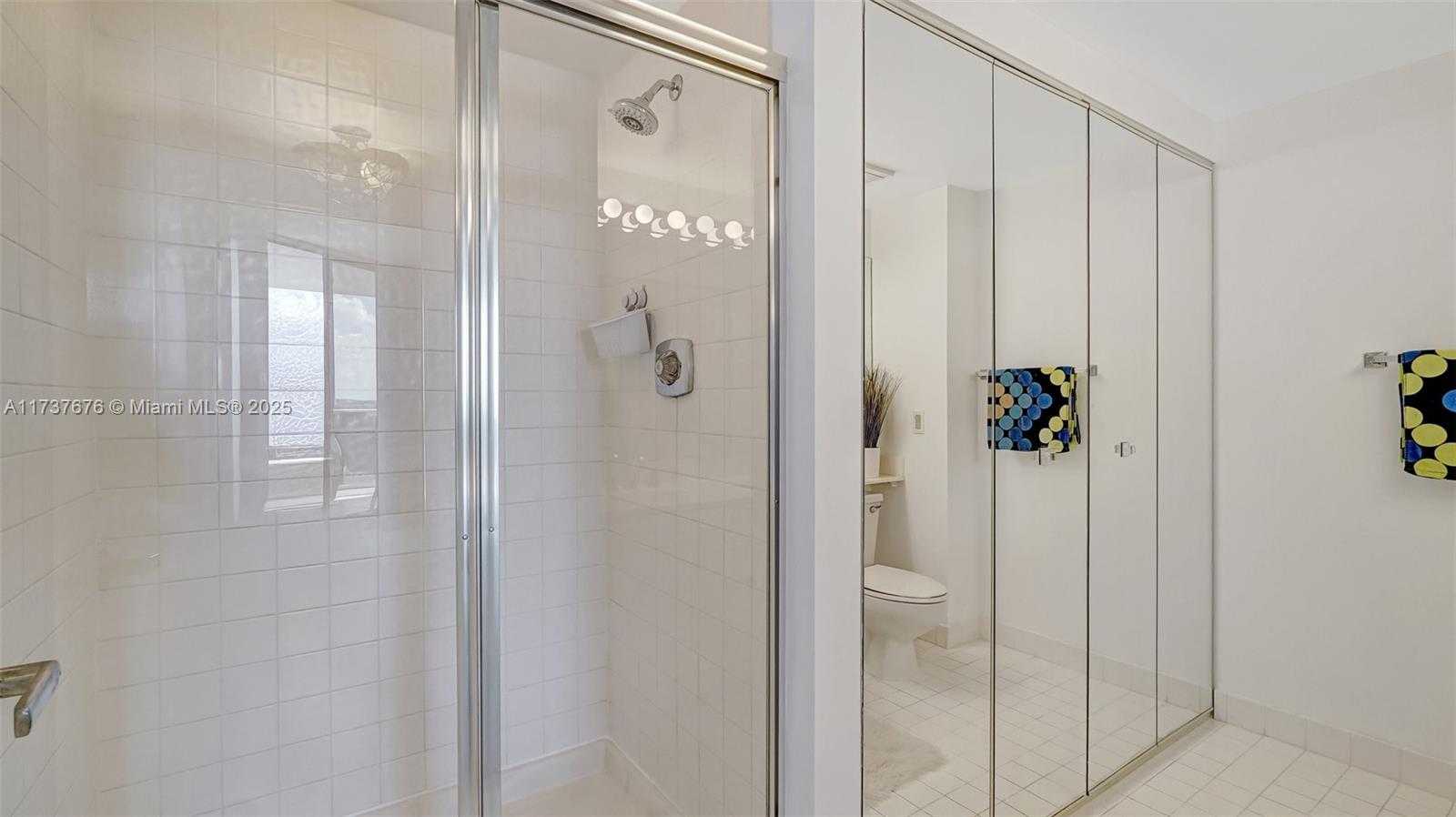 Small Image of 3610 YACHT CLUB DR #1112, Aventura Number 44