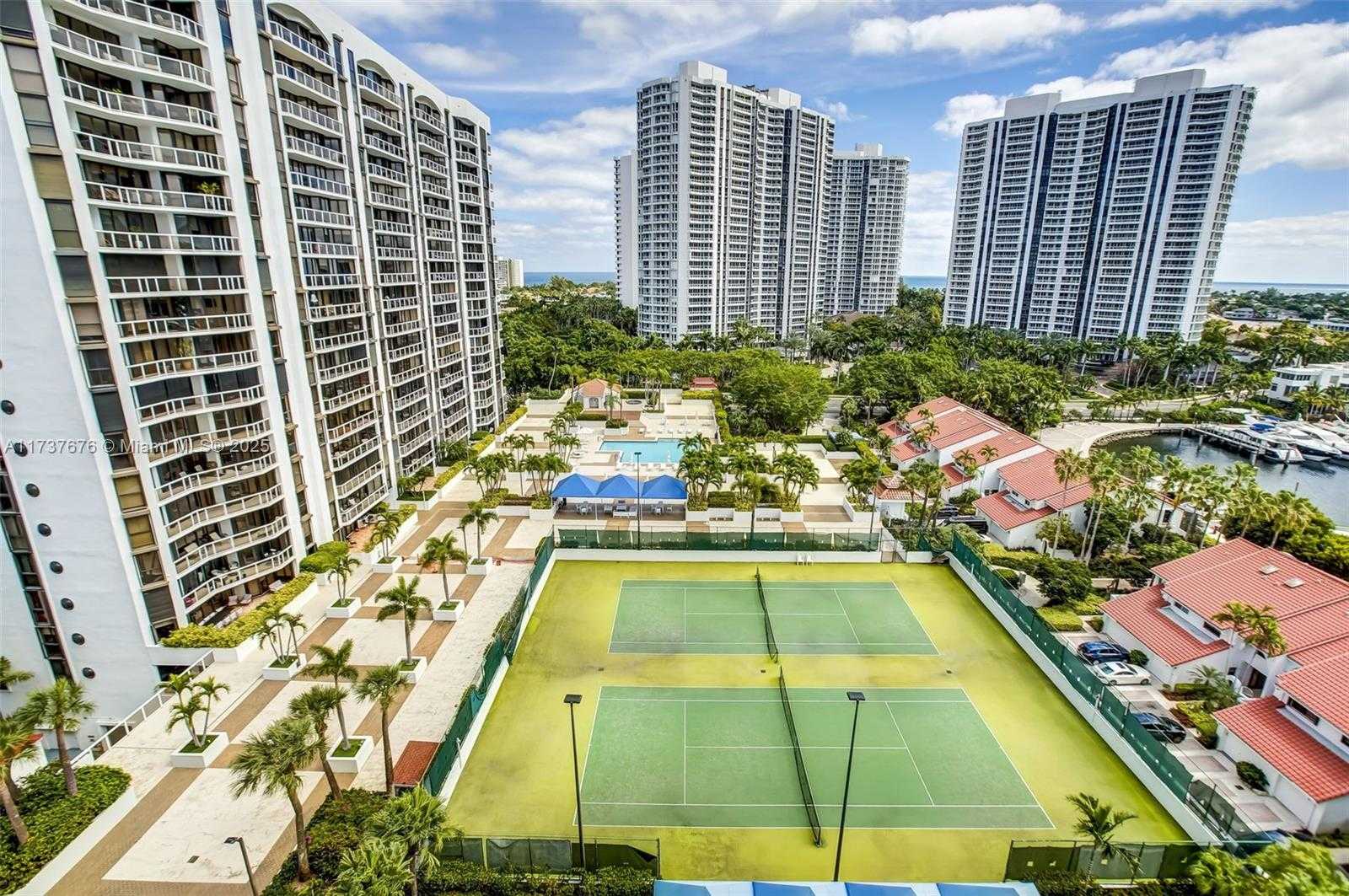Small Image of 3610 YACHT CLUB DR #1112, Aventura Number 9