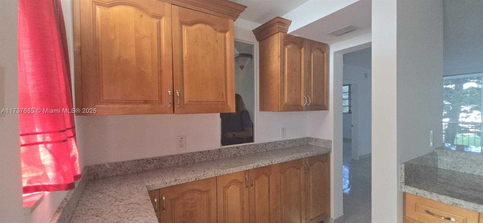 Small Image of 2905 POINT EAST DR #L209, Aventura Number 15