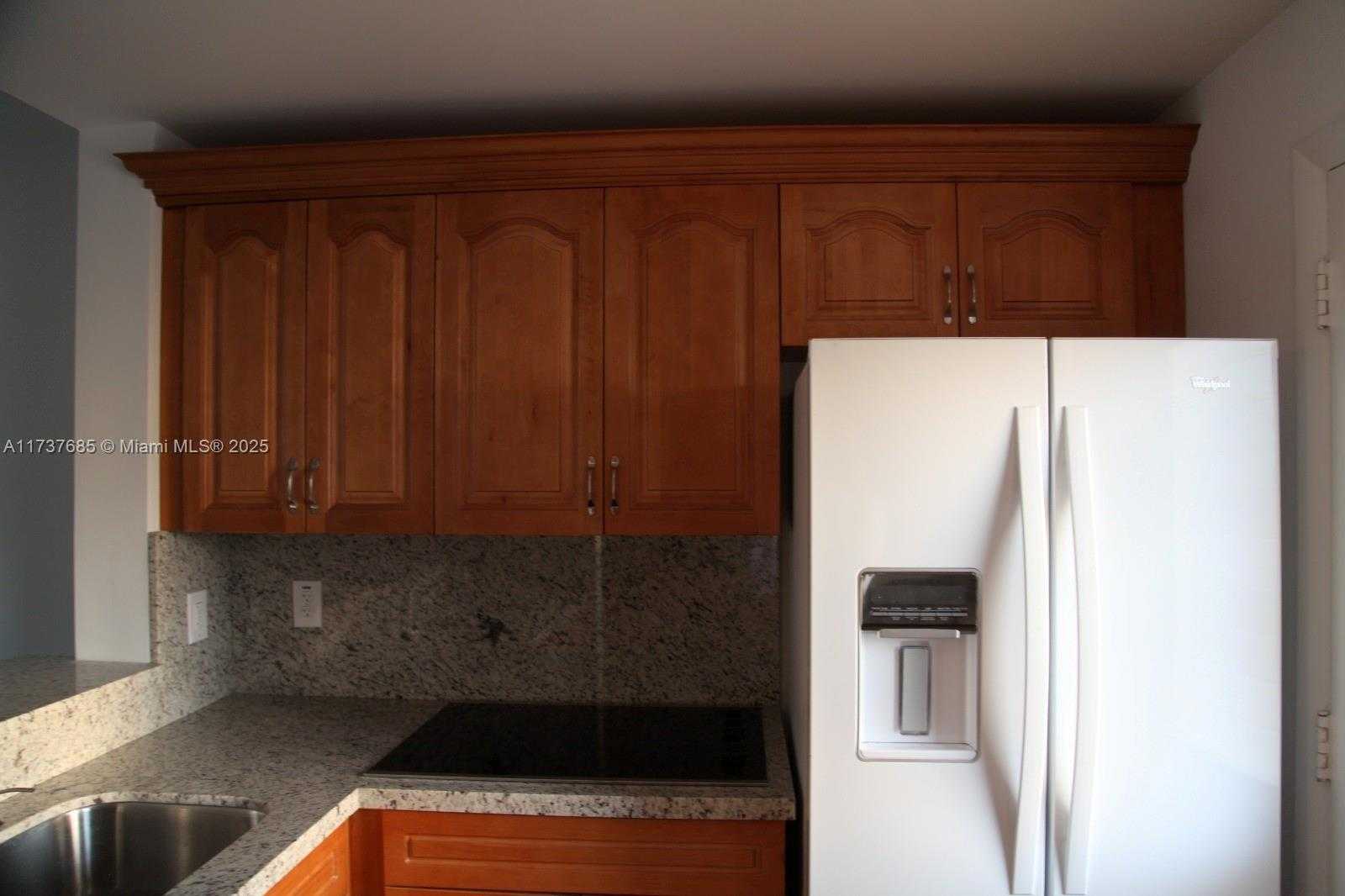 Small Image of 2905 POINT EAST DR #L209, Aventura Number 18