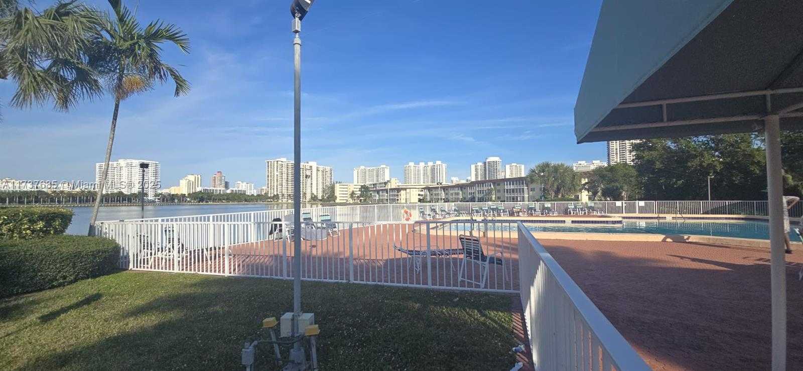 Small Image of 2905 POINT EAST DR #L209, Aventura Number 54