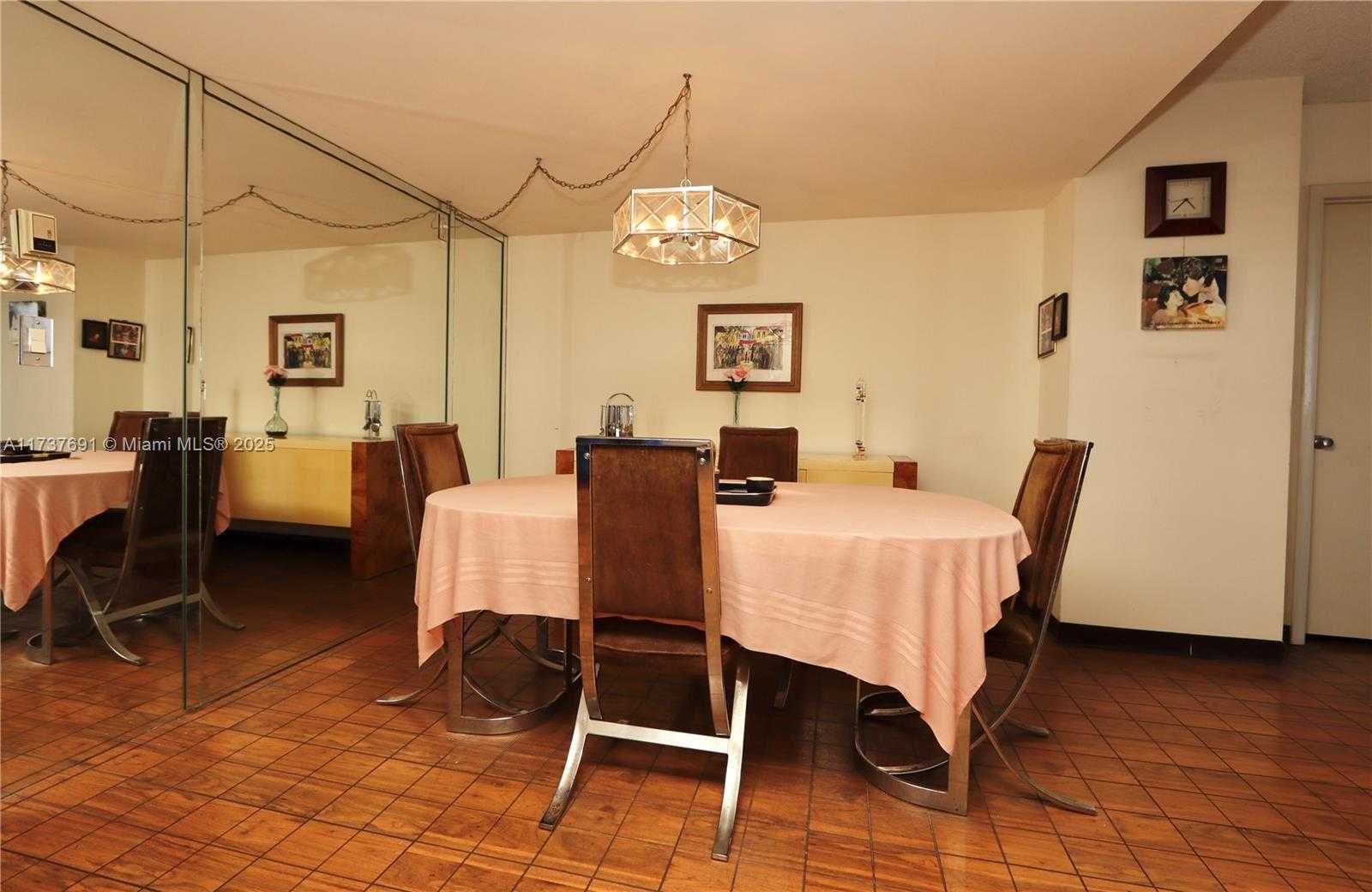 Small Image of 20301 WEST COUNTRY CLUB DR #730, Aventura Number 15