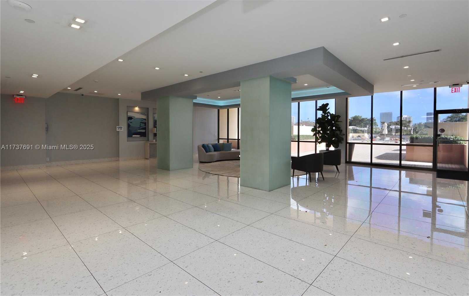 Small Image of 20301 WEST COUNTRY CLUB DR #730, Aventura Number 27