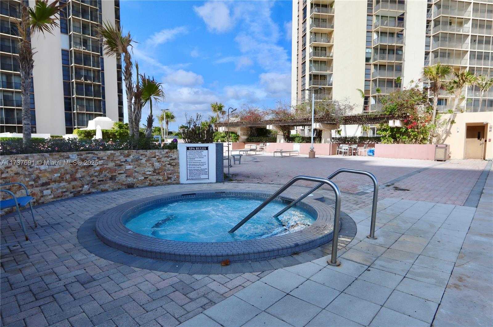 Small Image of 20301 WEST COUNTRY CLUB DR #730, Aventura Number 34