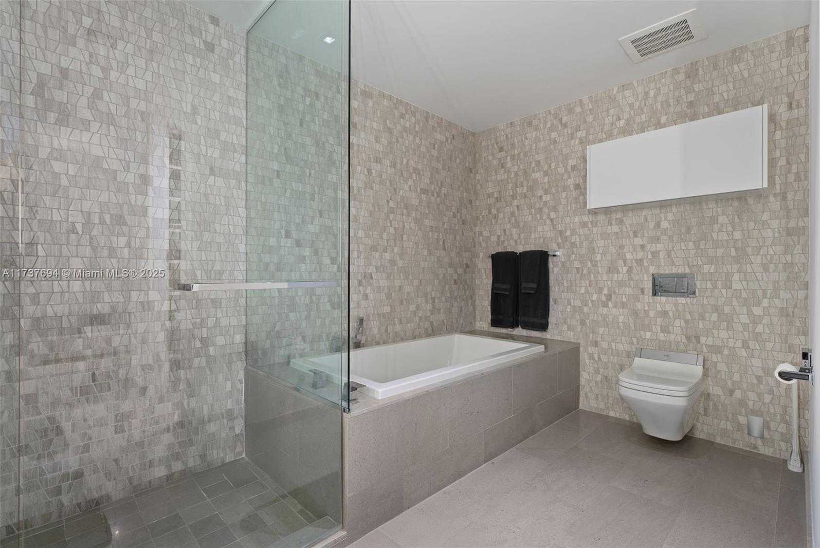 Small Image of 88 SOUTH WEST 7TH ST #2104, Miami Number 16