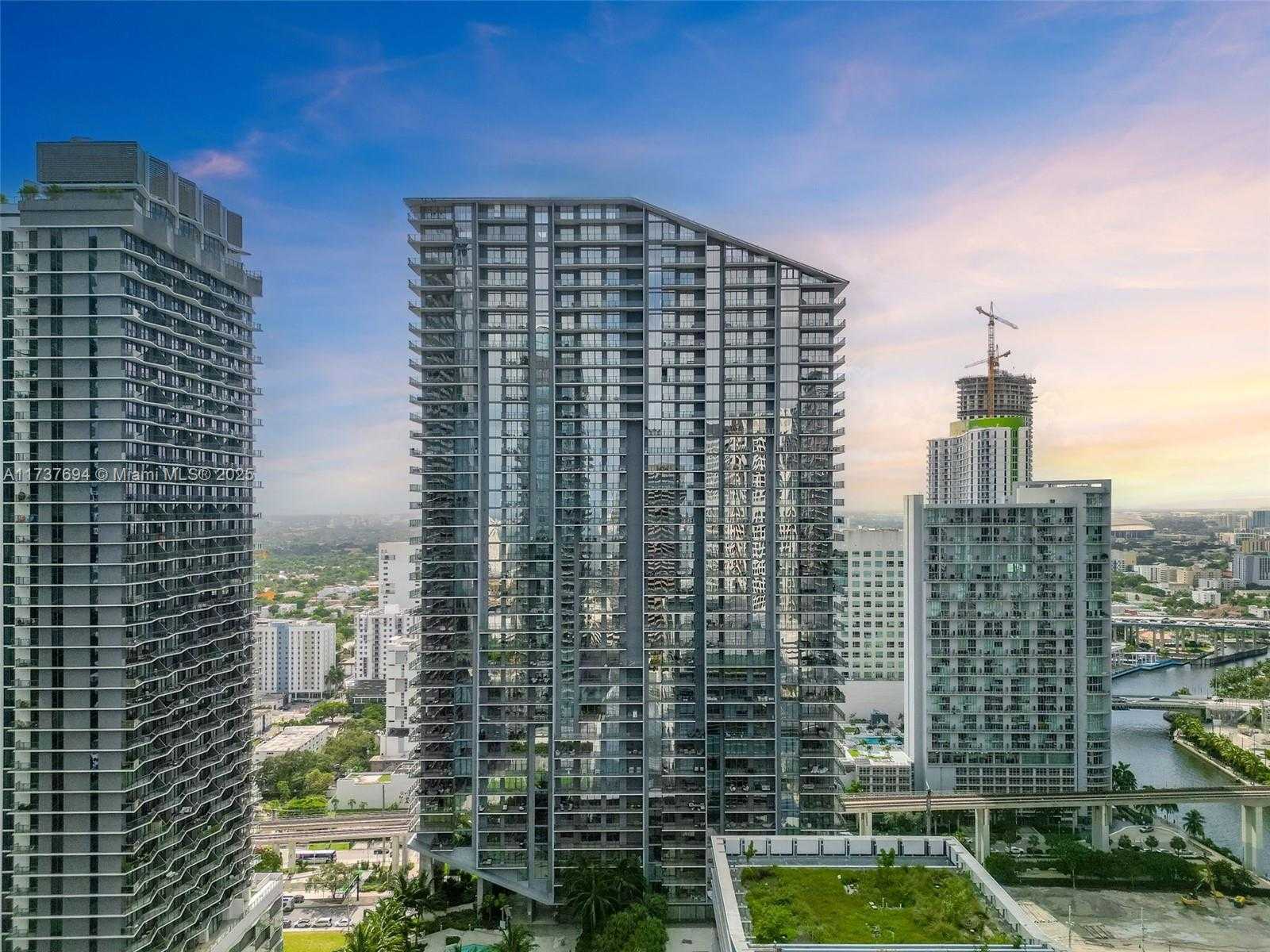 Small Image of 88 SOUTH WEST 7TH ST #2104, Miami Number 25