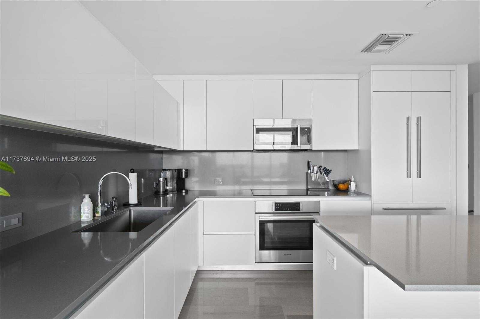 Small Image of 88 SOUTH WEST 7TH ST #2104, Miami Number 9