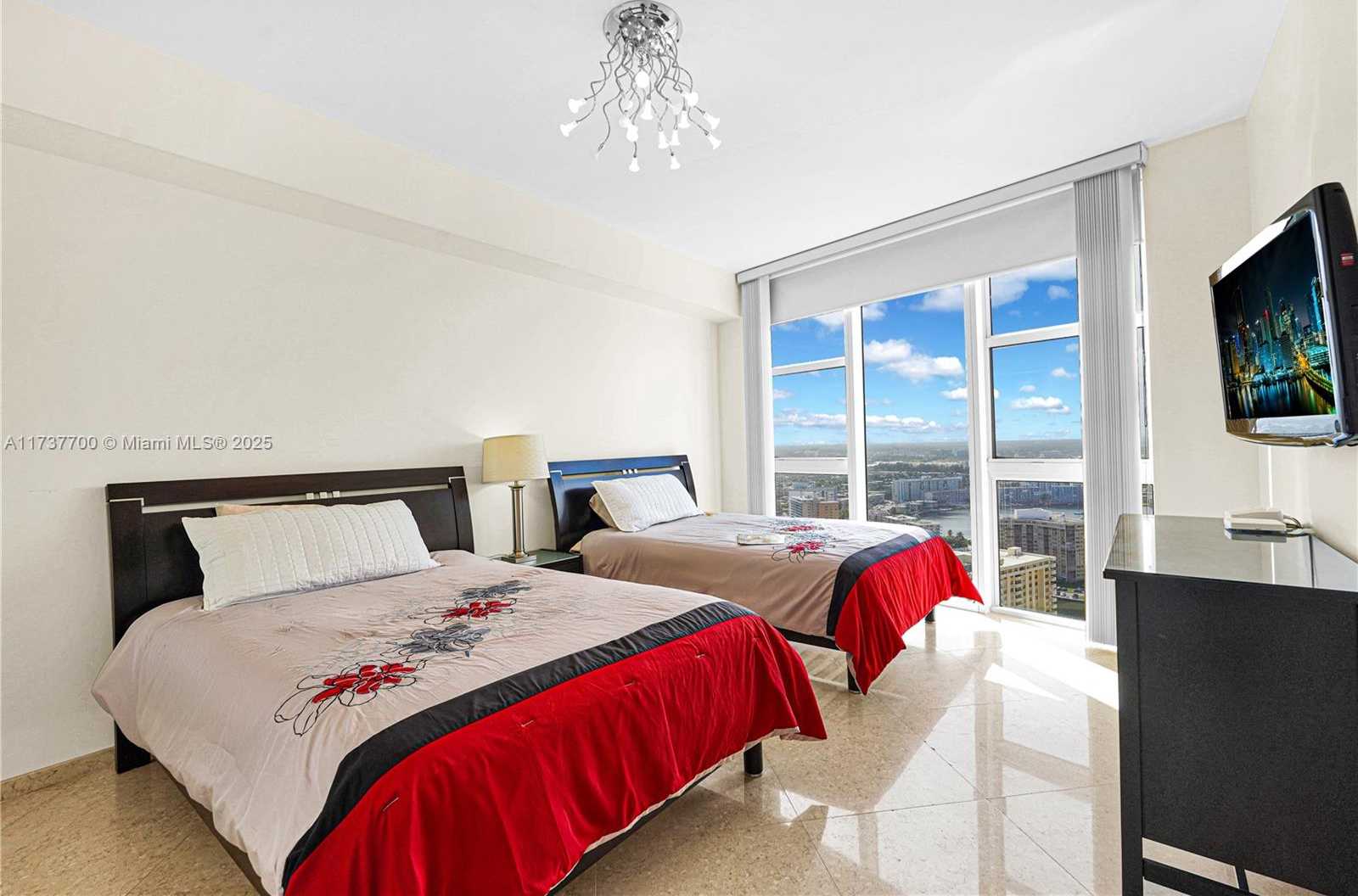 Small Image of 1800 SOUTH OCEAN DR #3410, Hallandale Beach Number 16