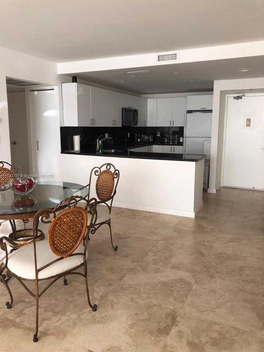 Small Image of 20379 WEST COUNTRY CLUB DR #539, Aventura Number 5
