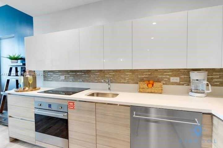 Small Image of 777 NORTH OCEAN DR #S326, Hollywood Number 18