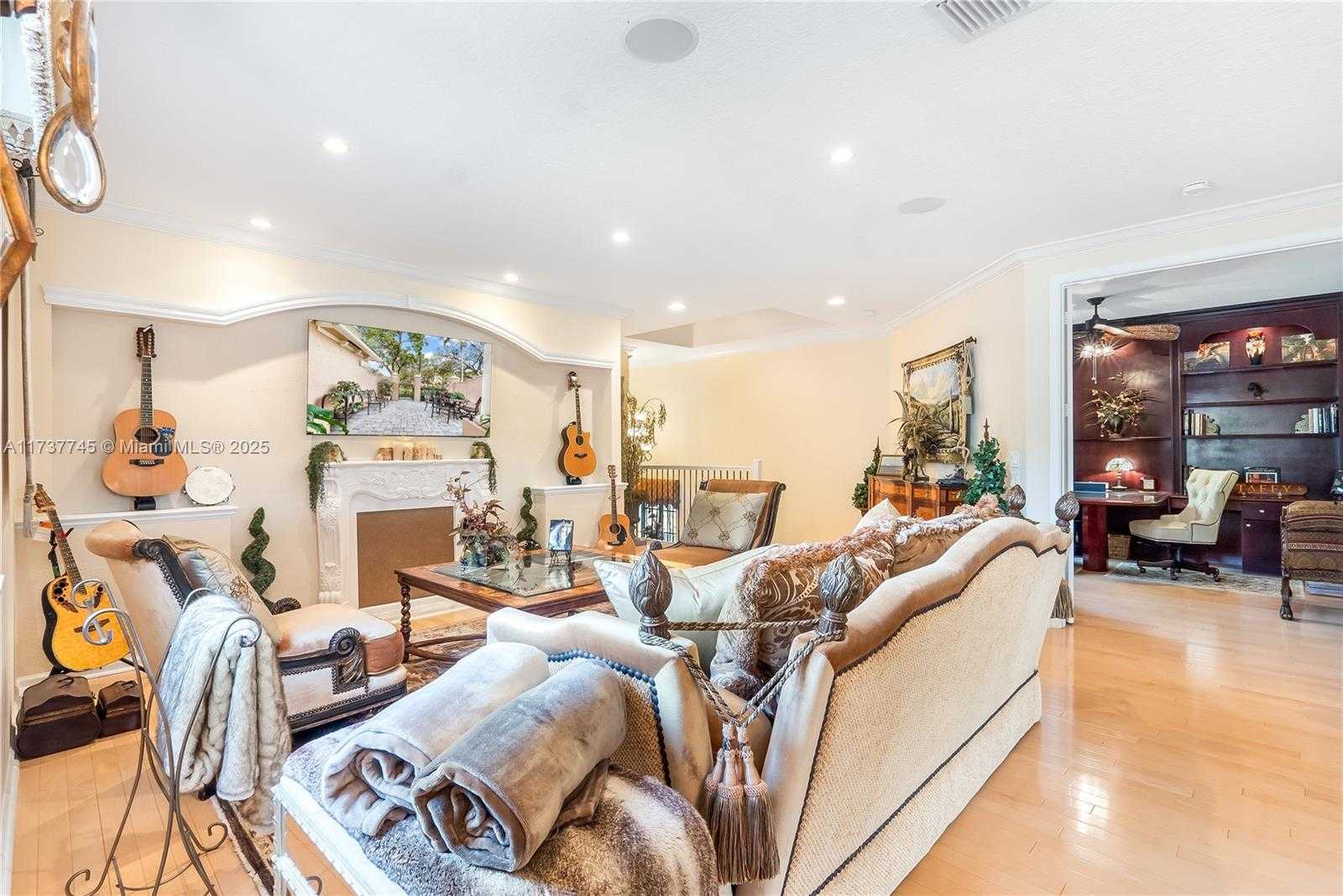 Small Image of 2761 CENTER COURT DR #4-20, Weston Number 16
