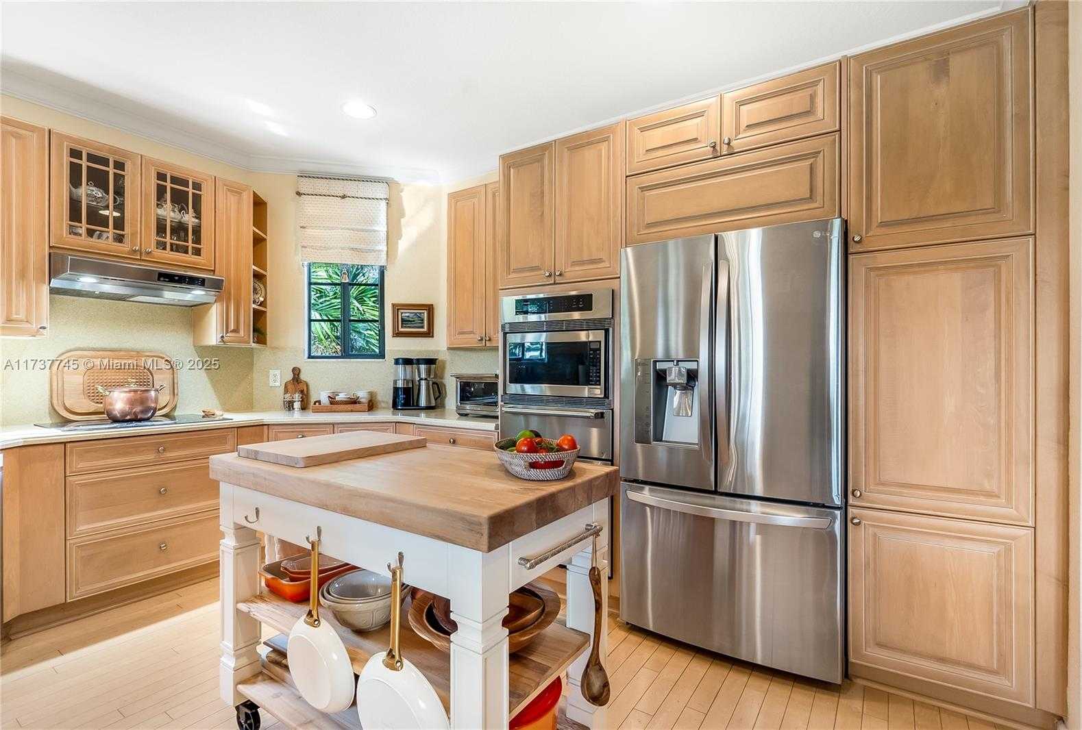 Small Image of 2761 CENTER COURT DR #4-20, Weston Number 5