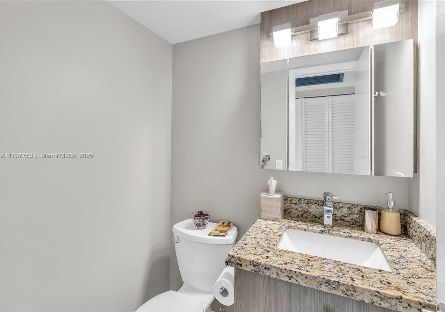 Small Image of 3011 ISLEWOOD D #3011, Deerfield Beach Number 15